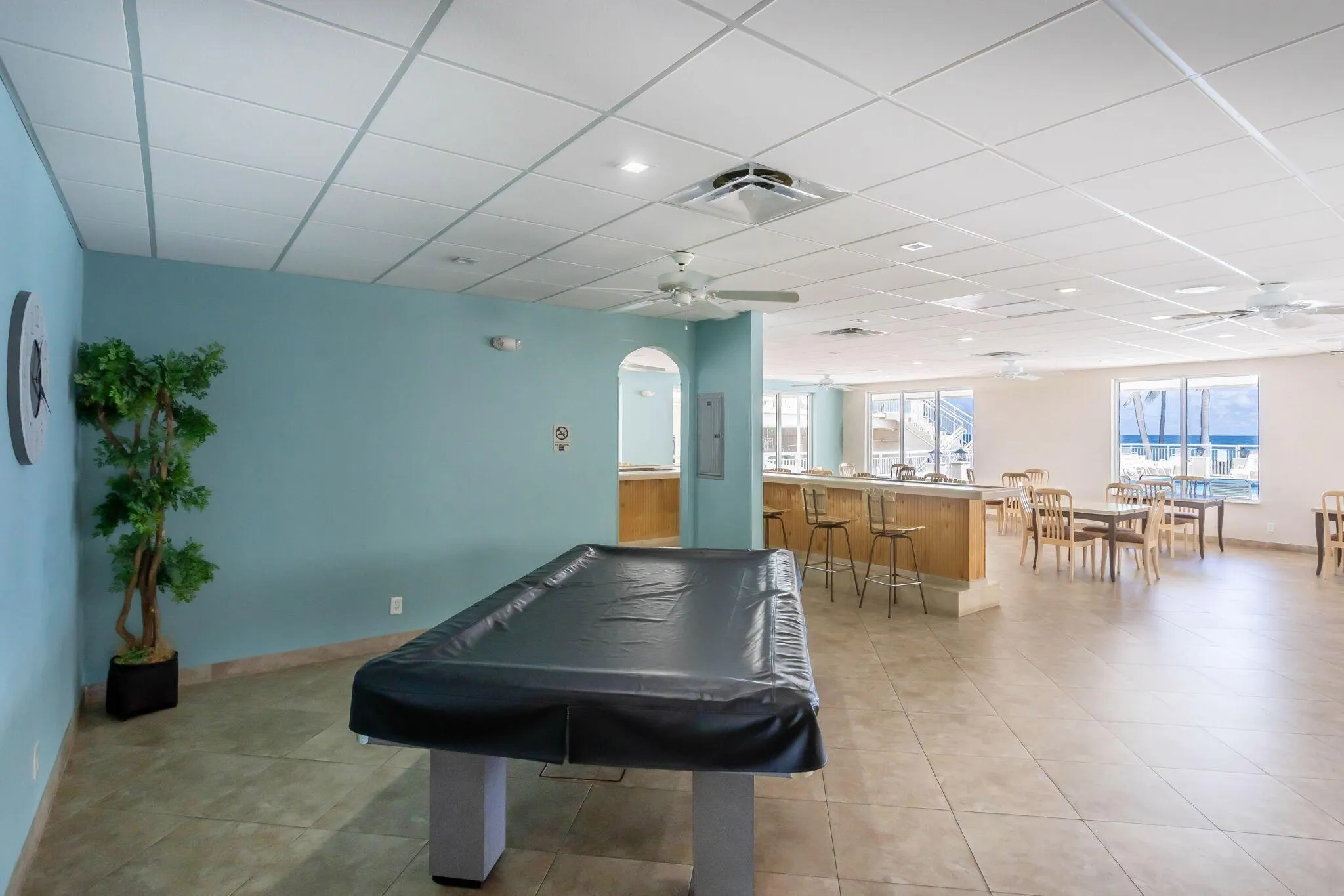 1051 Hillsboro Mile, #Ph4e