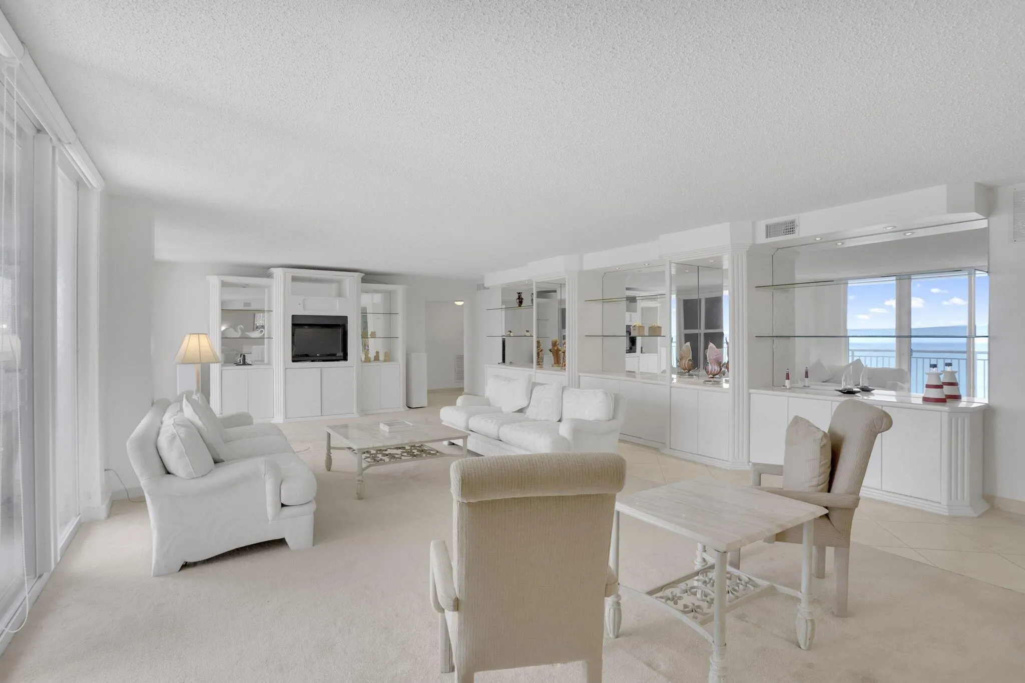 1051 Hillsboro Mile, #Ph4e