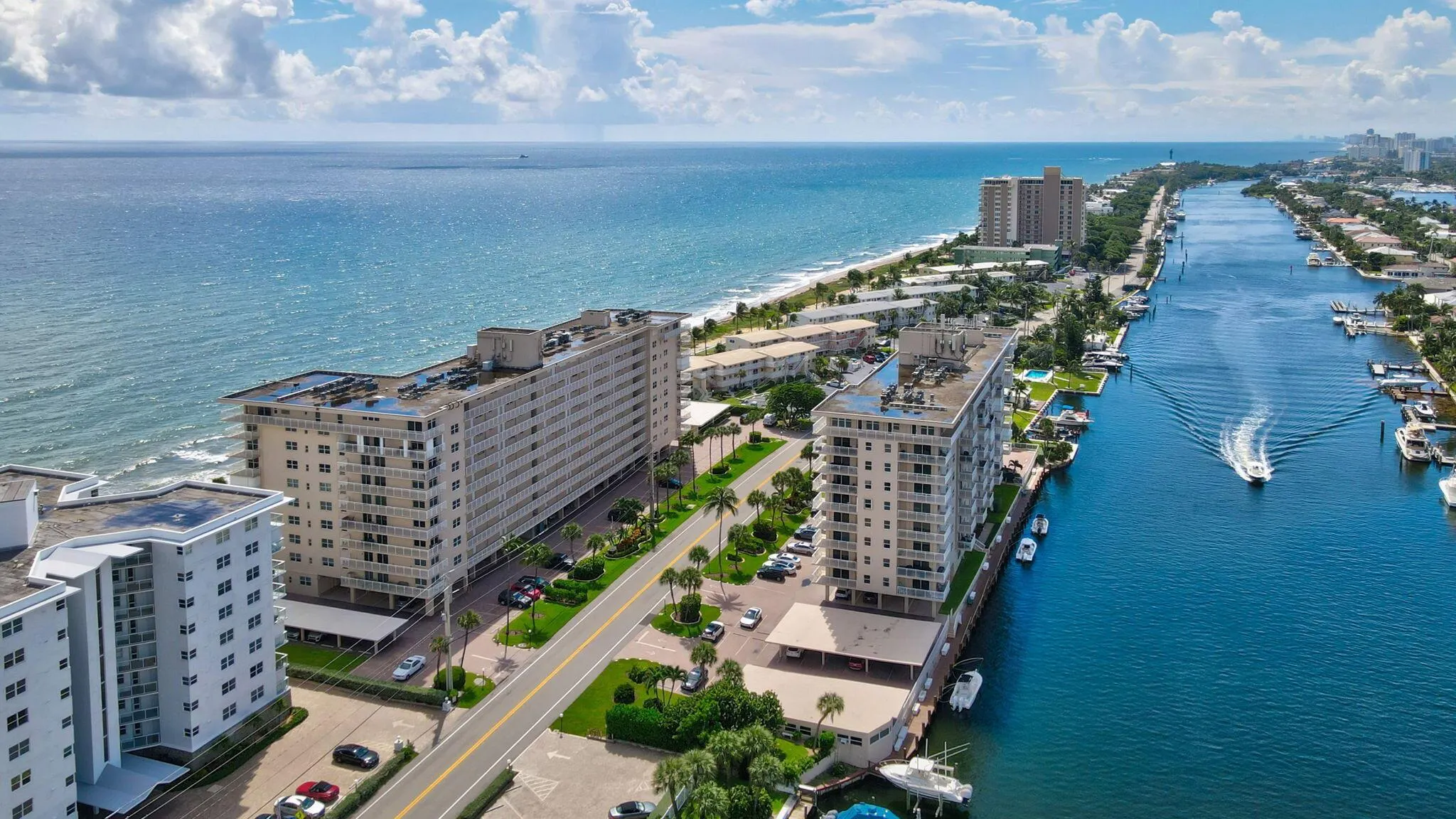 1051 Hillsboro Mile, #Ph4e