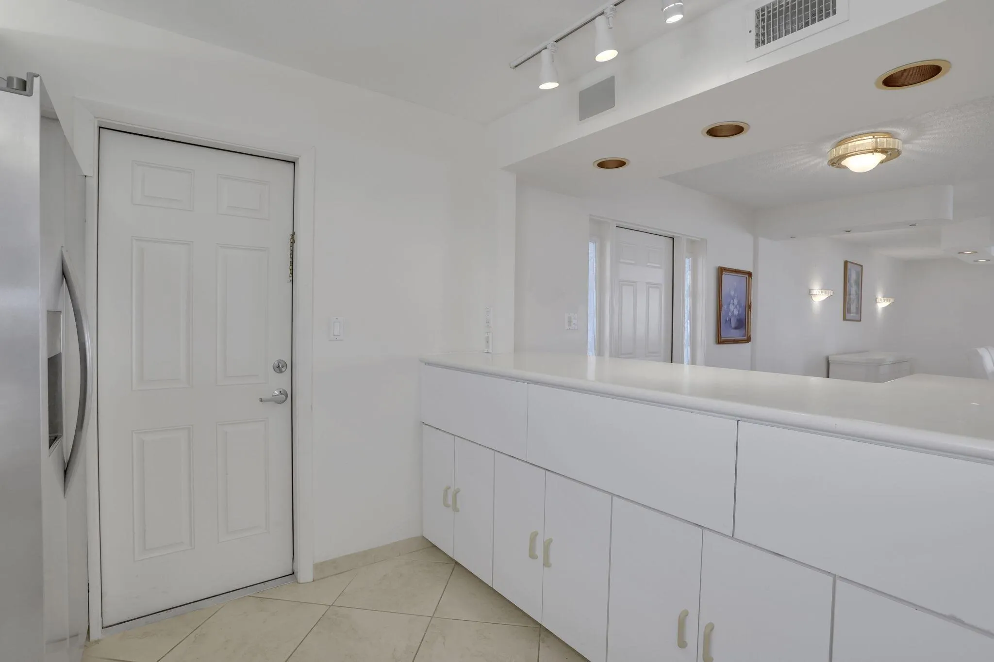 1051 Hillsboro Mile, #Ph4e