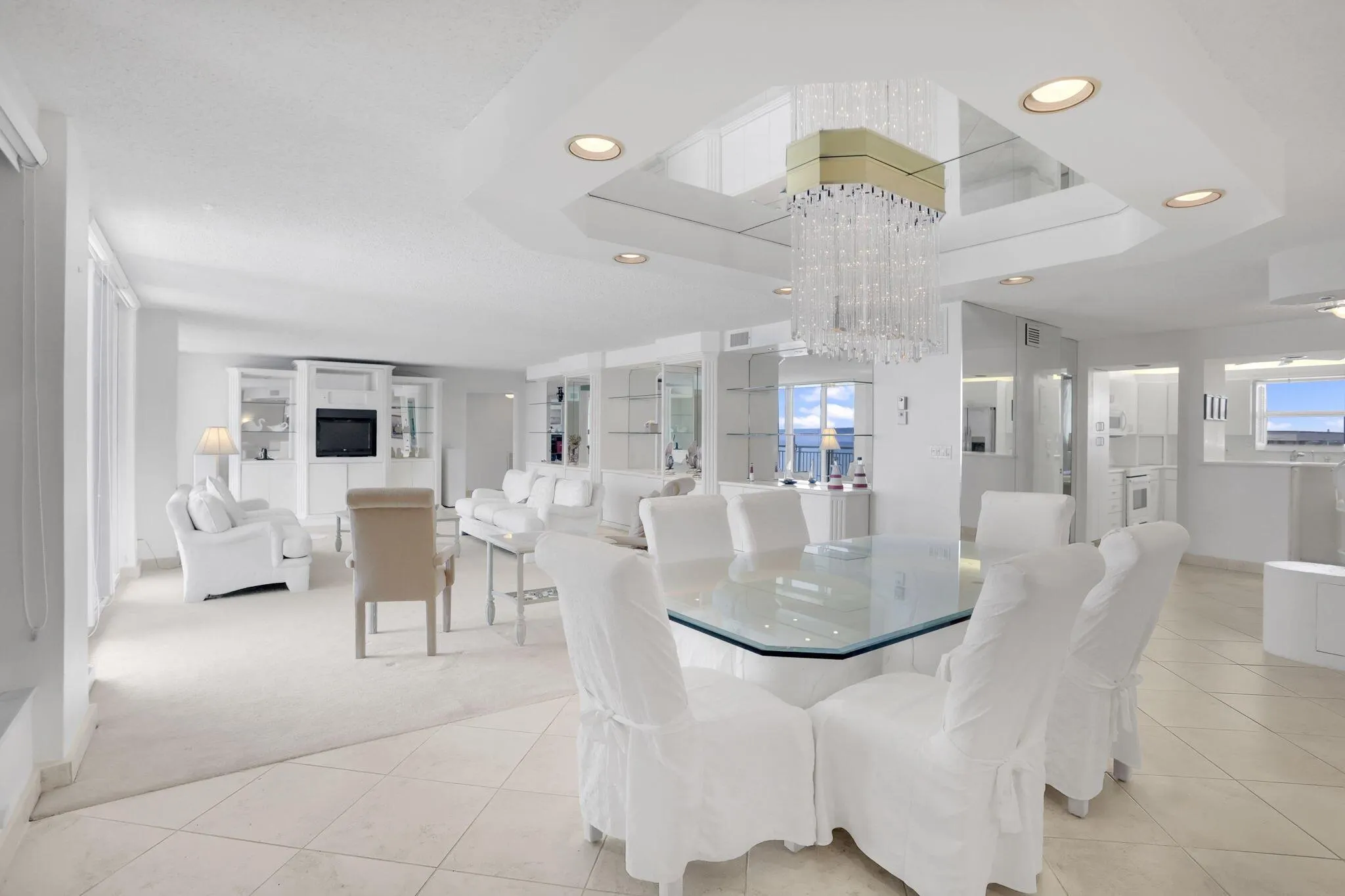 1051 Hillsboro Mile, #Ph4e