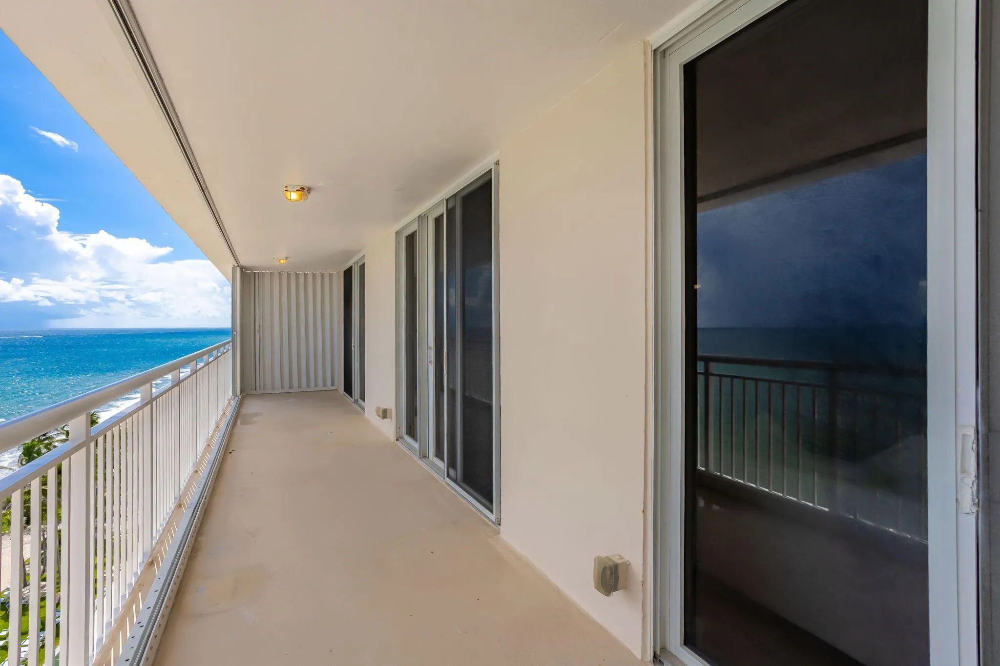 1051 Hillsboro Mile, #Ph4e