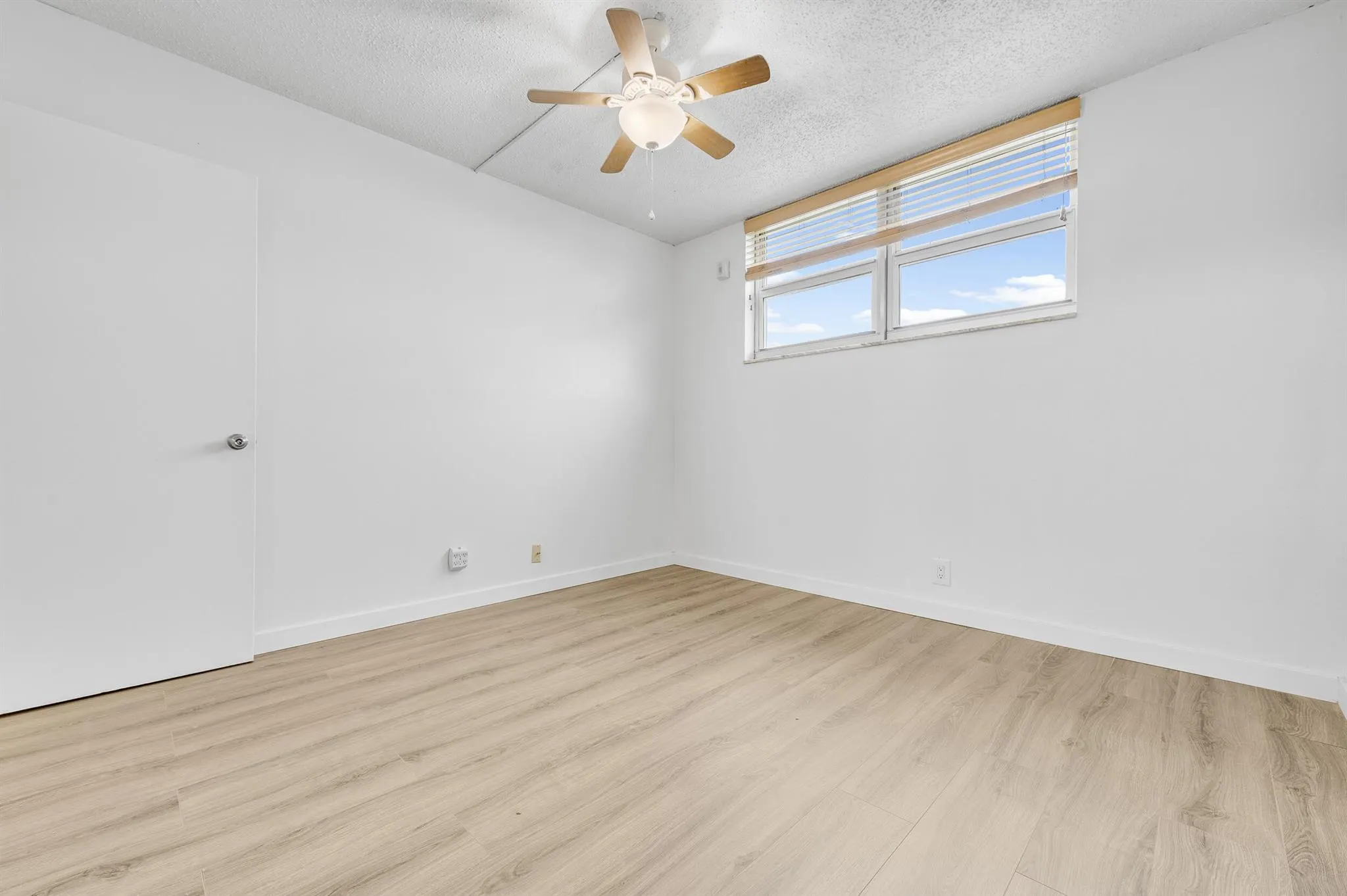 2400 NE 10th Street, #410