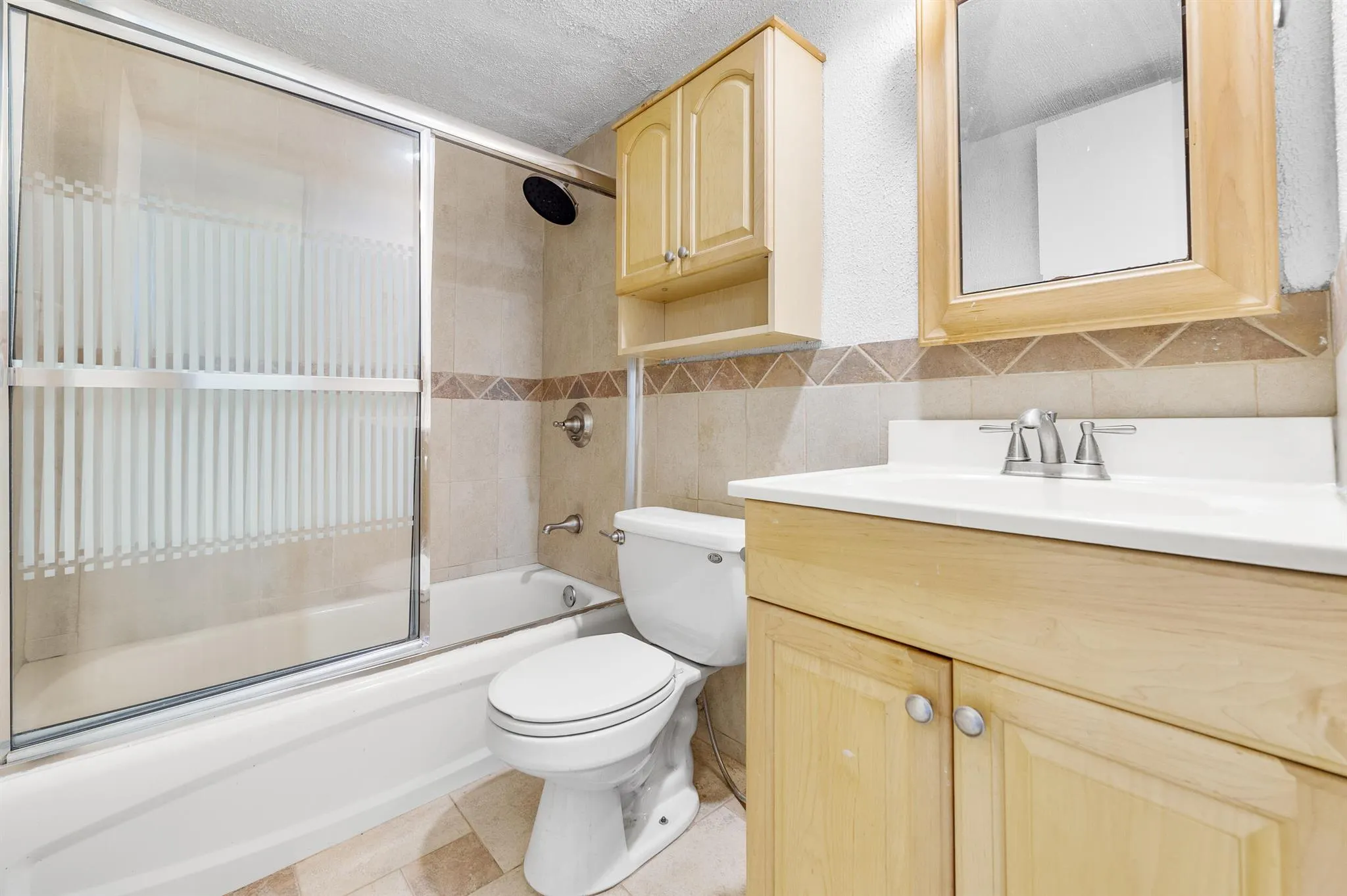 2400 NE 10th Street, #410