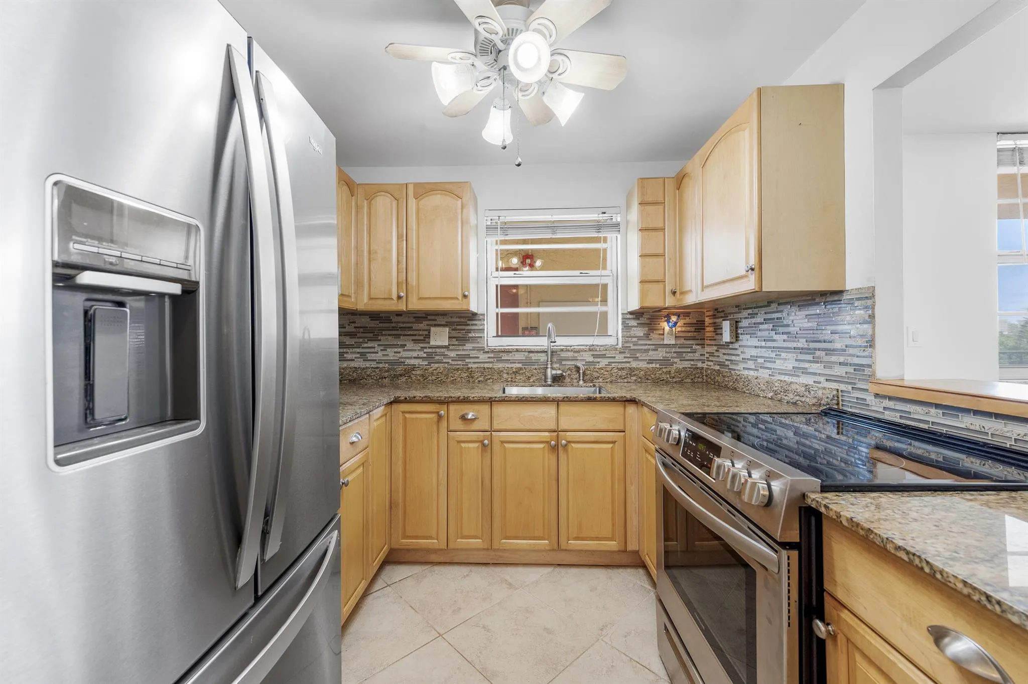2400 NE 10th Street, #410