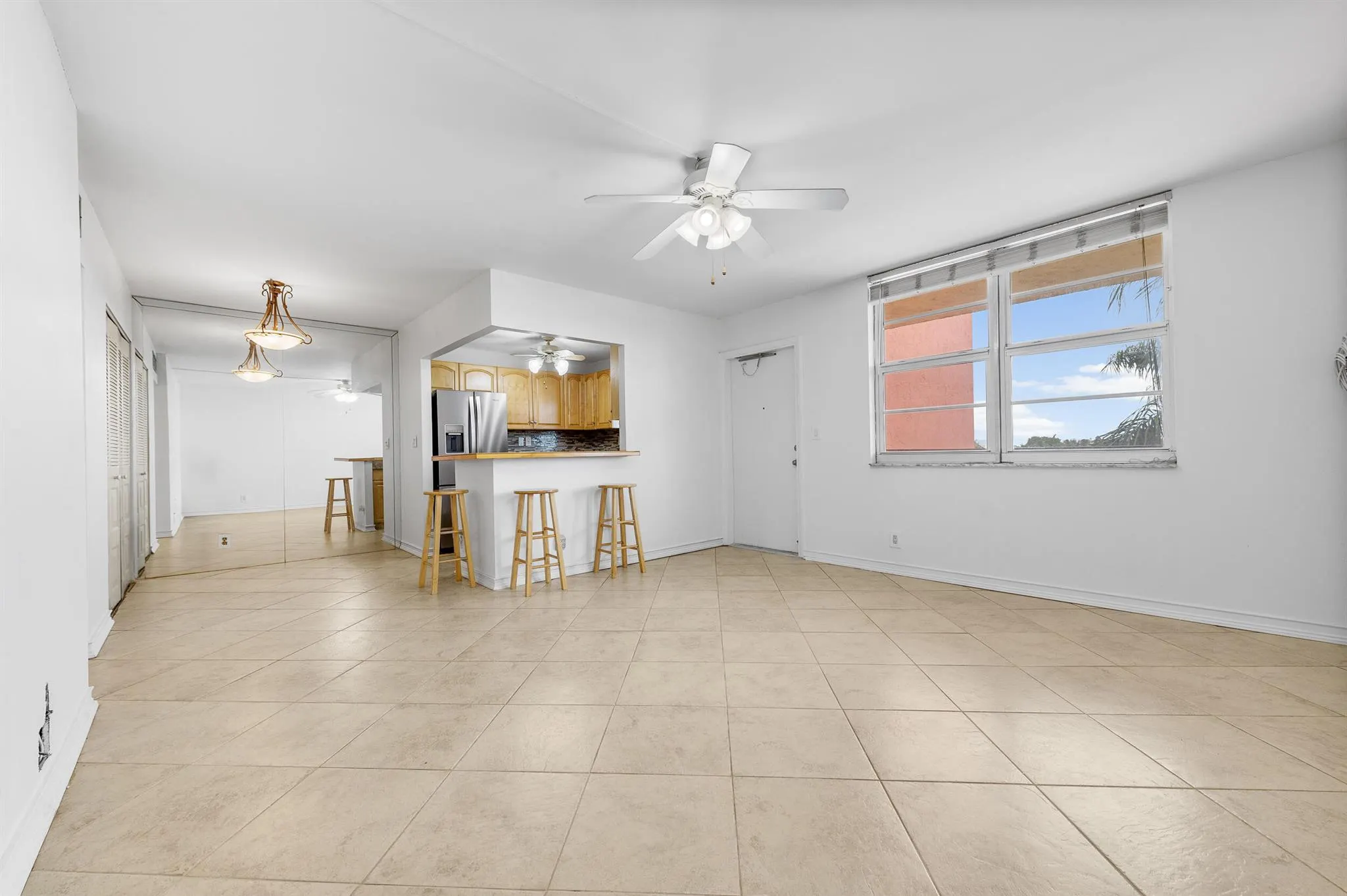 2400 NE 10th Street, #410