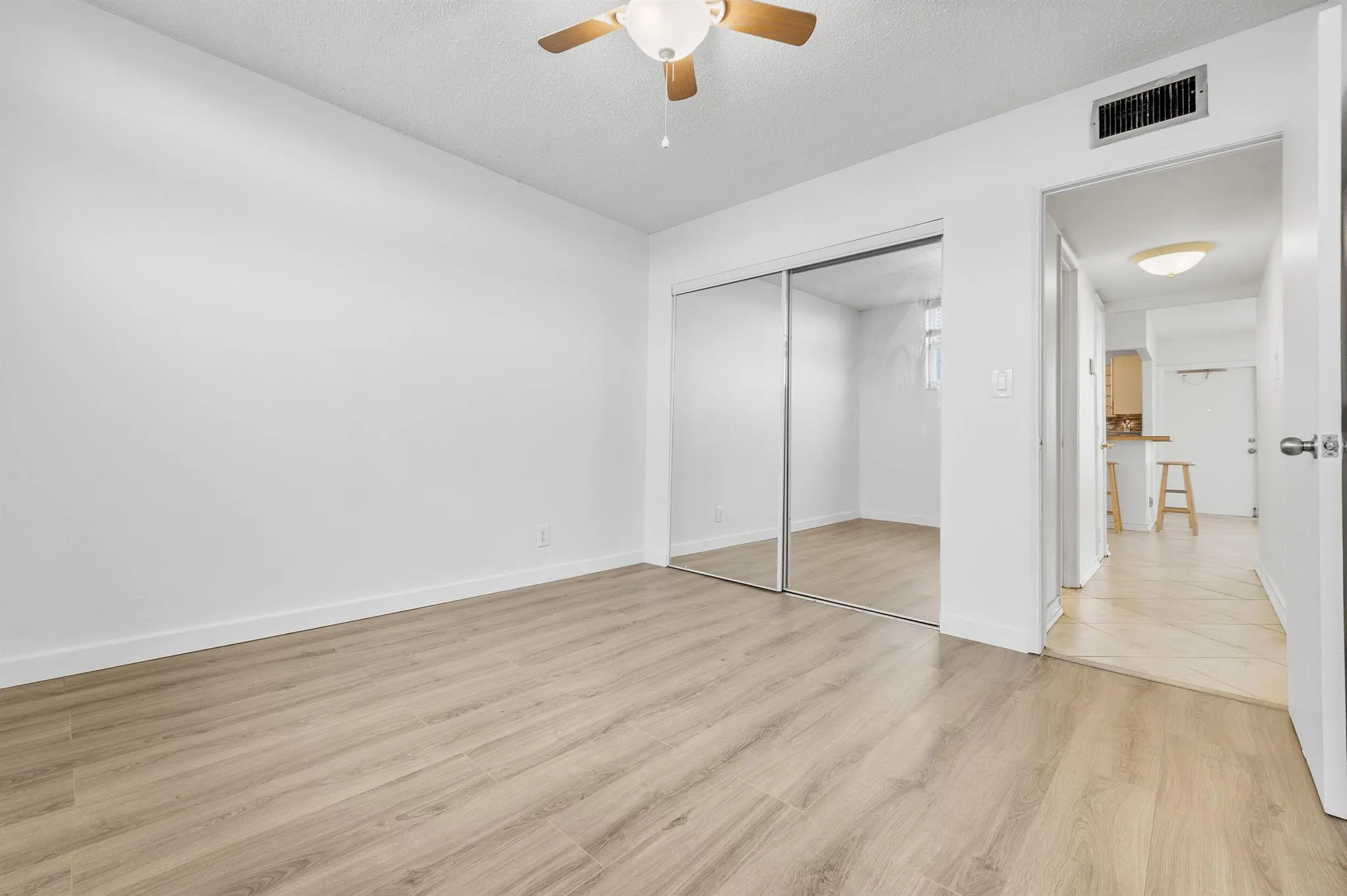 2400 NE 10th Street, #410