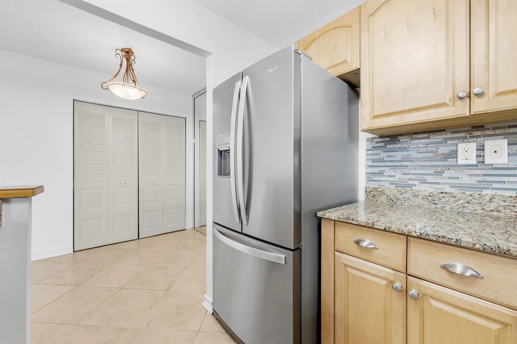 2400 NE 10th Street, #410