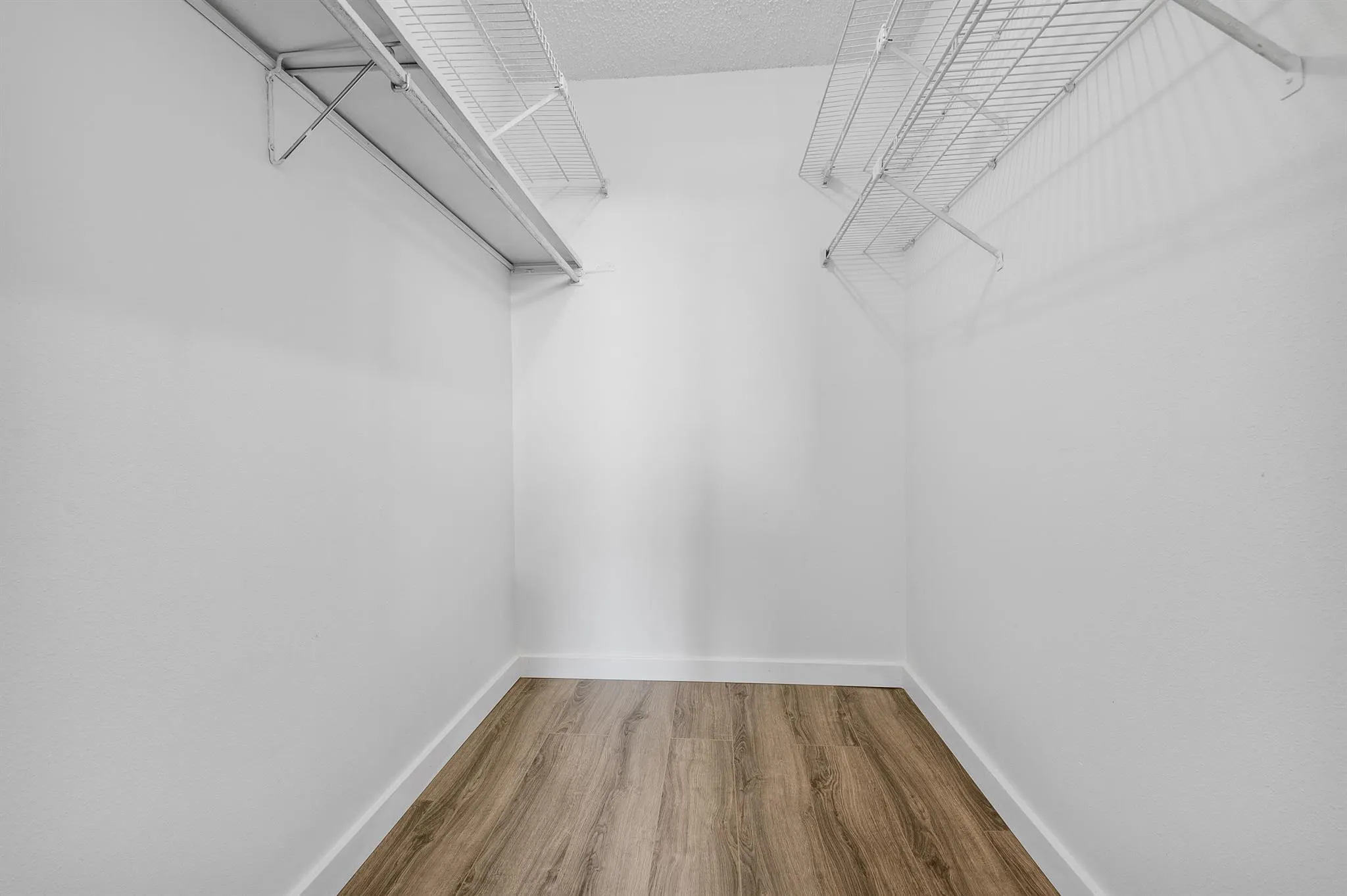 2400 NE 10th Street, #410