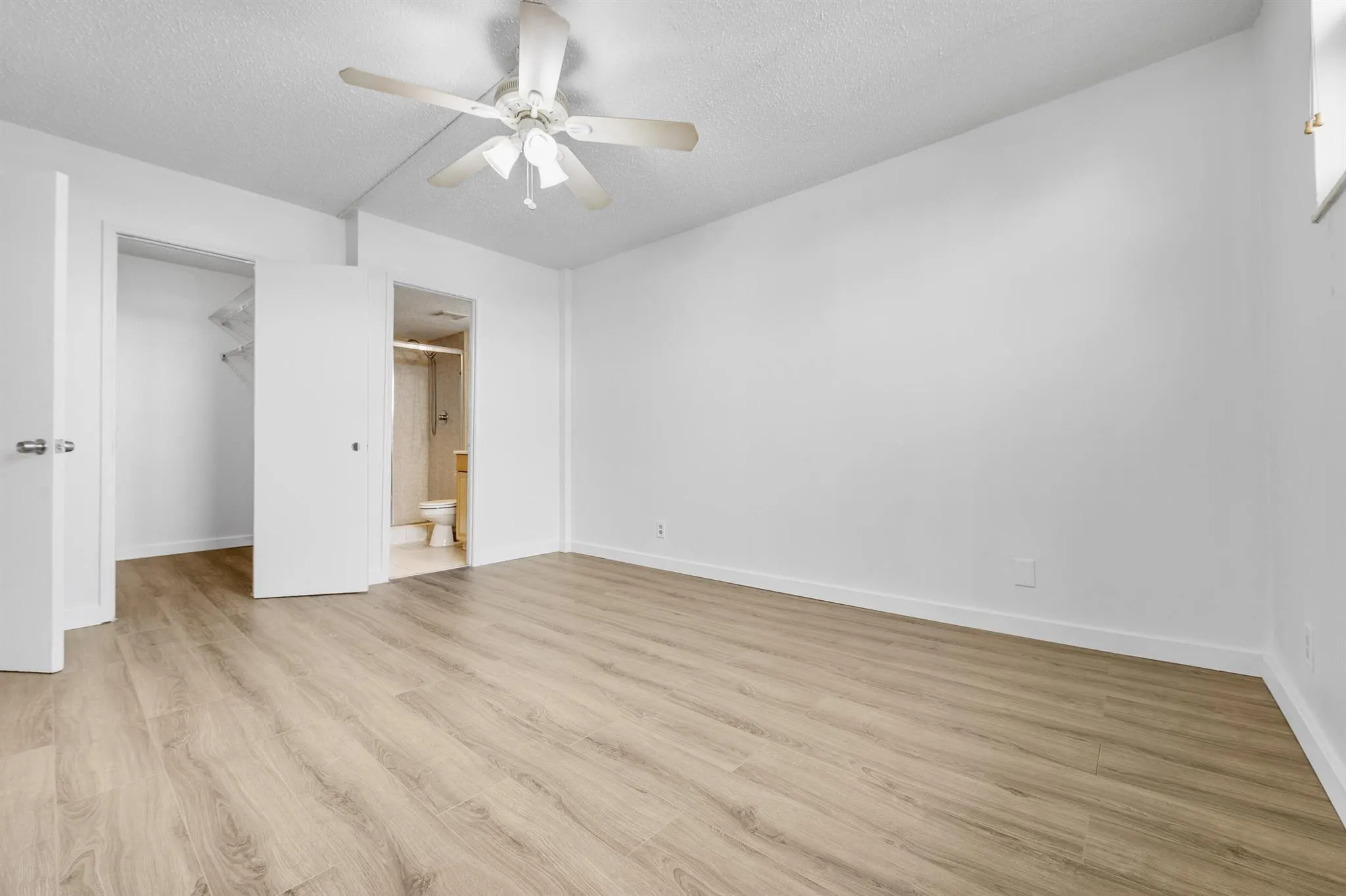 2400 NE 10th Street, #410