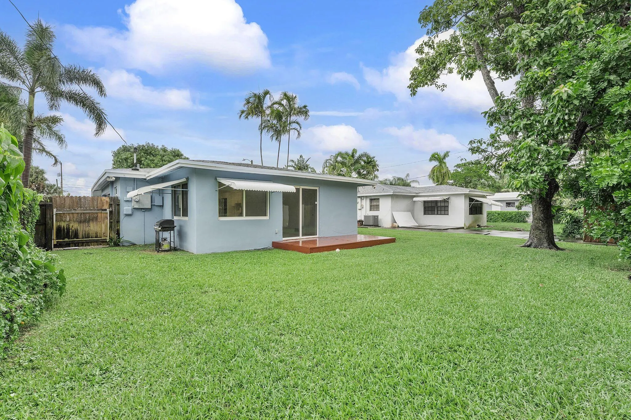 430 NE 49th Street
