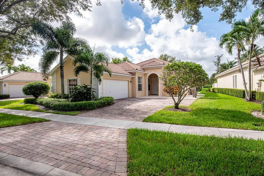 8392 Dominica Place