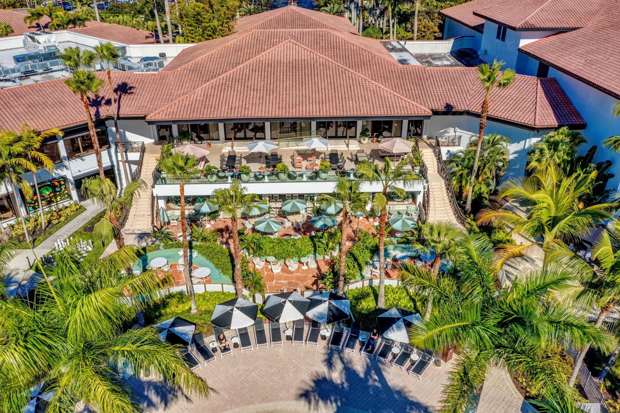 908 Club Drive, #908