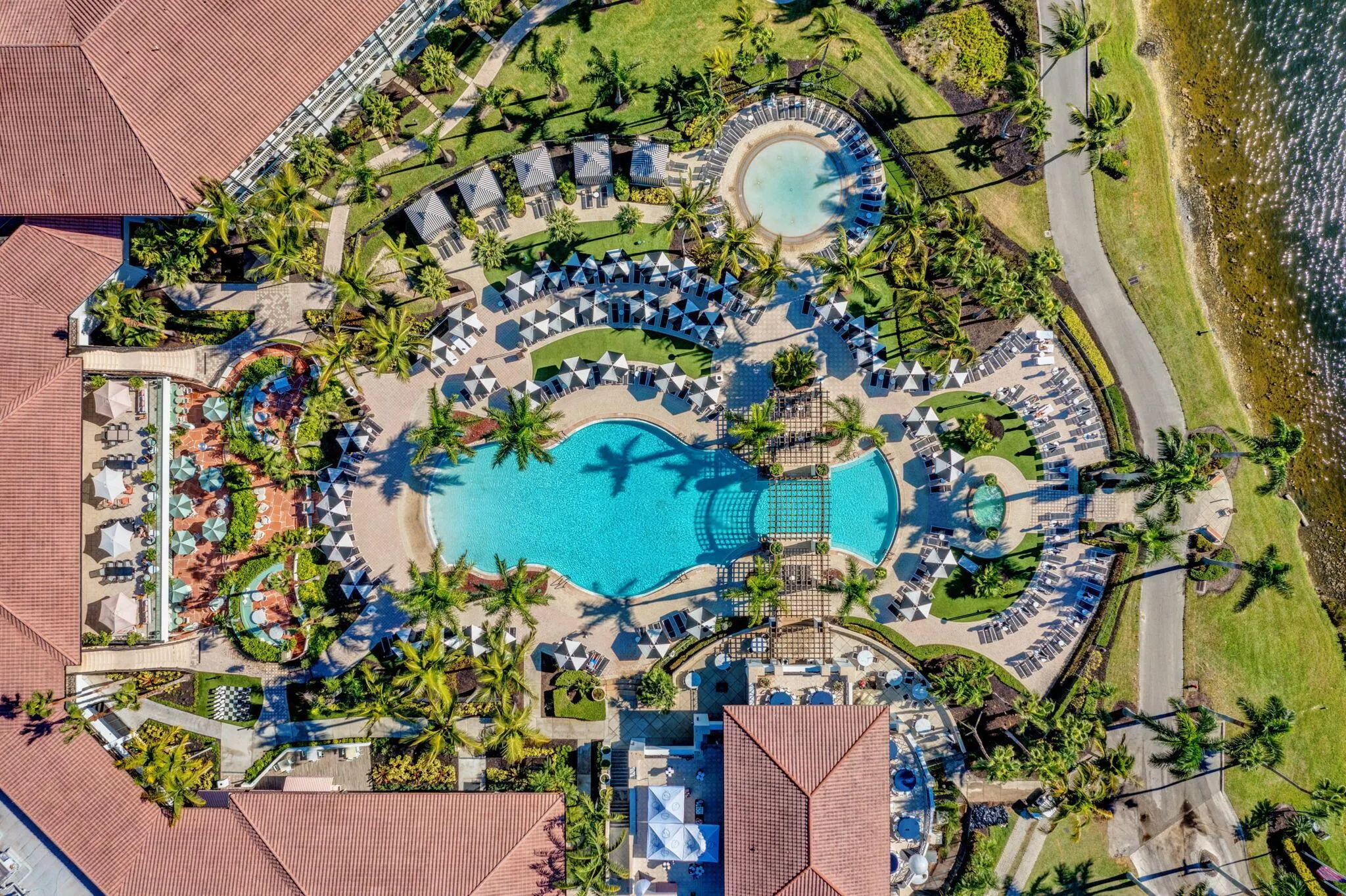 908 Club Drive, #908