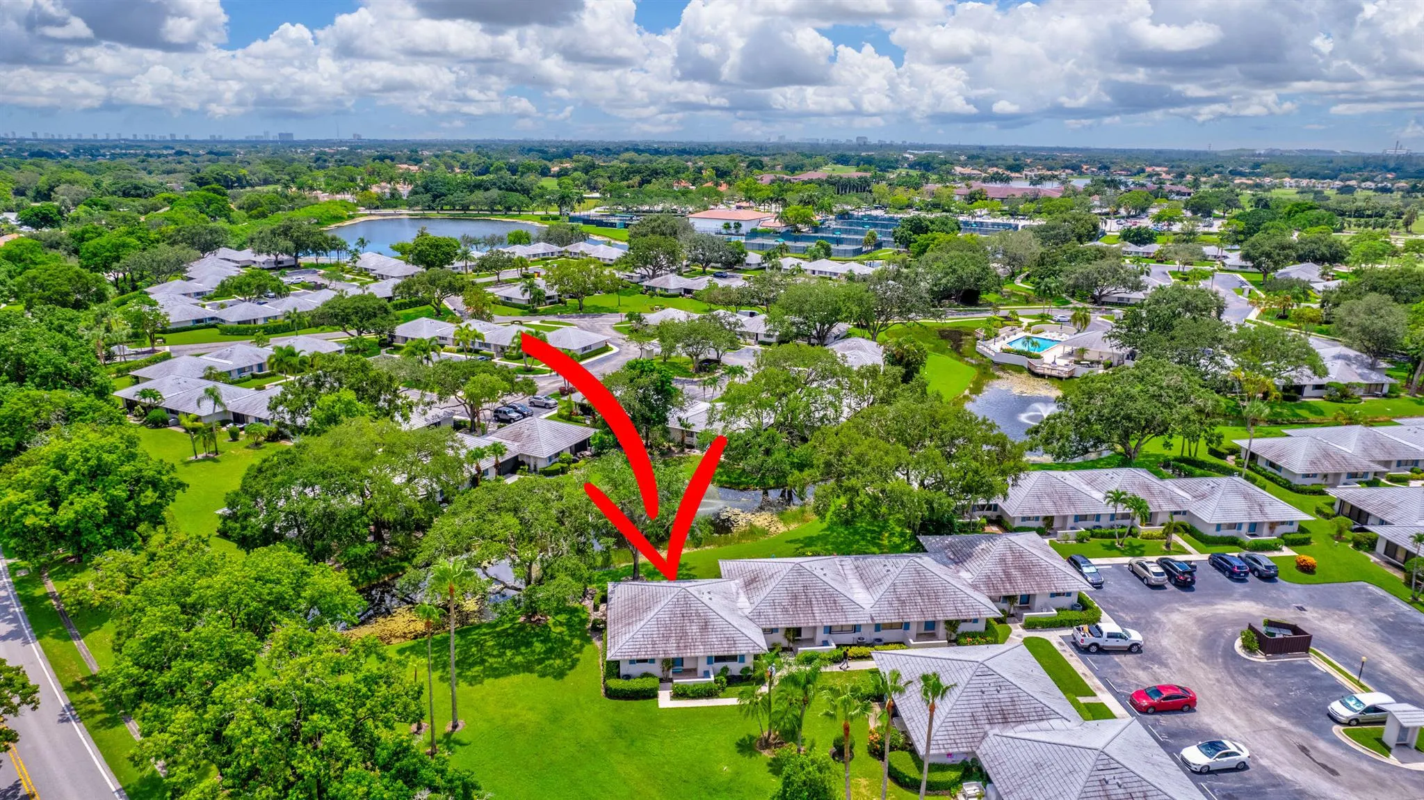 908 Club Drive, #908