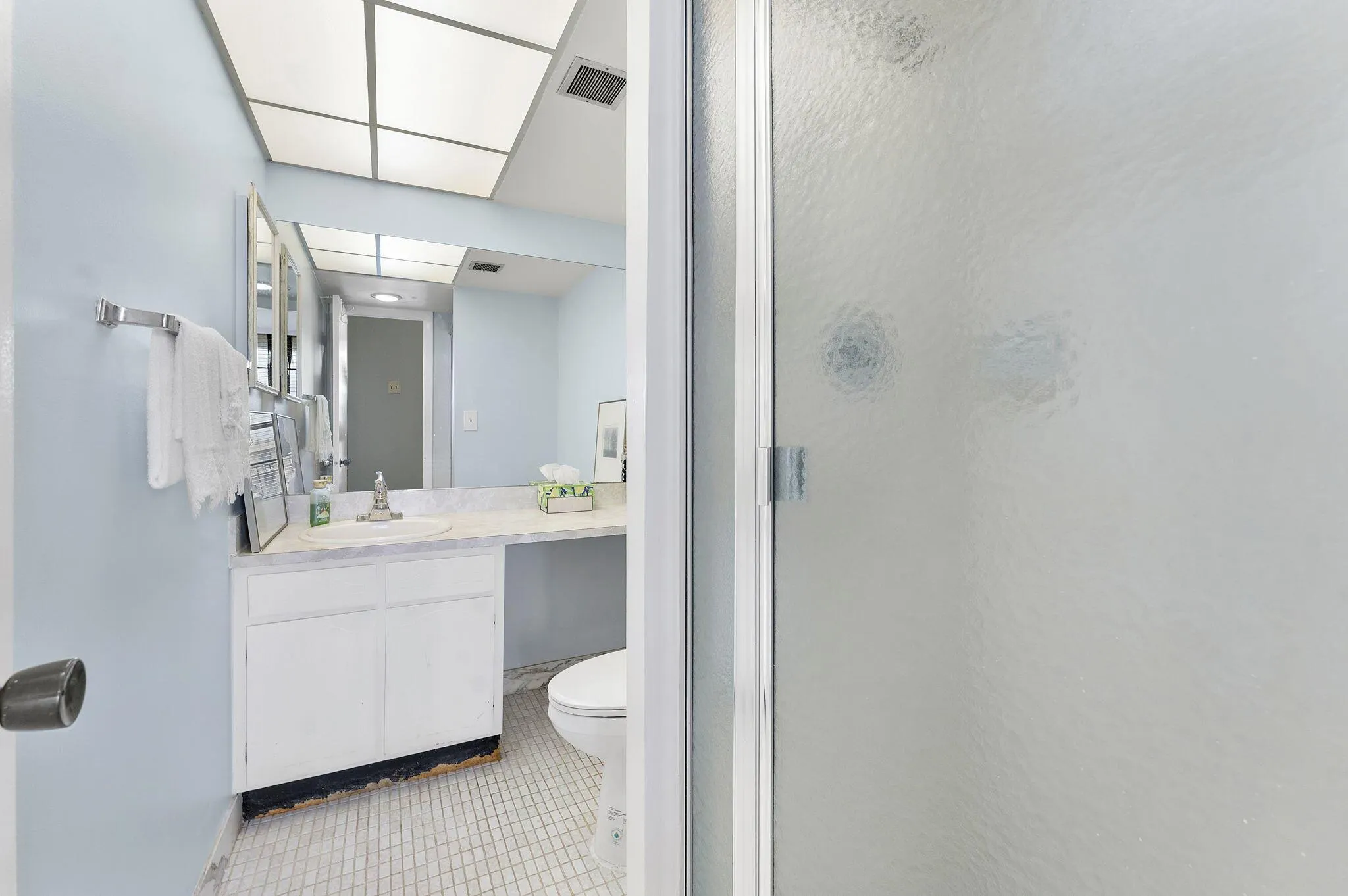 8 Royal Palm Way, #6040