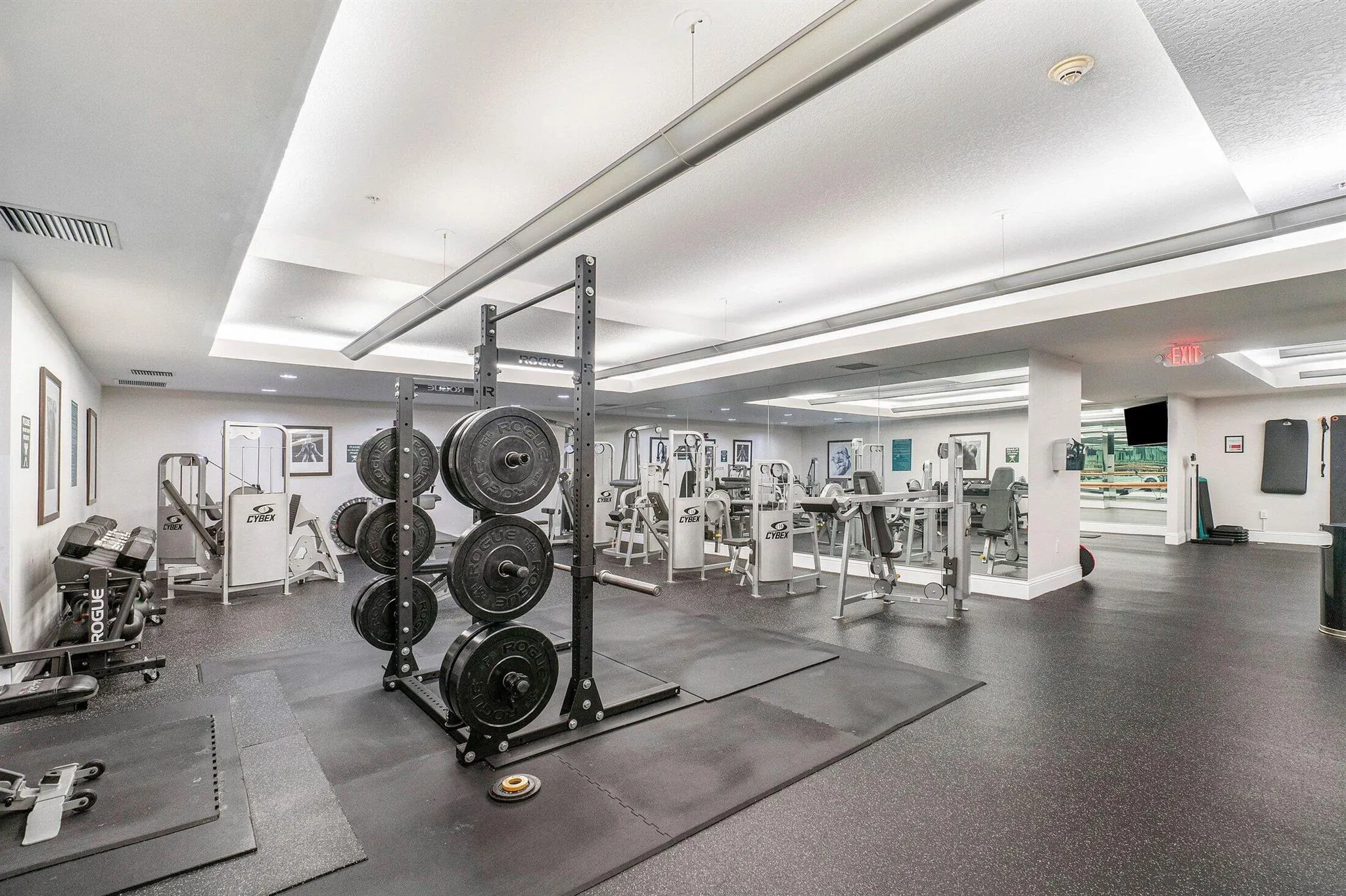 610 Clematis Street, #523