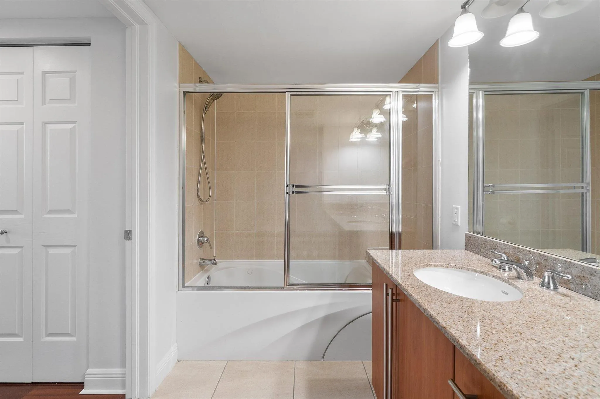 610 Clematis Street, #523