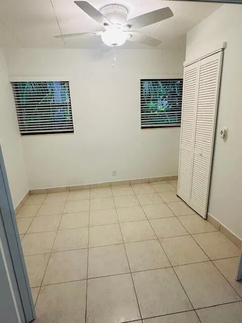555 Banyan Tree Lane, #5
