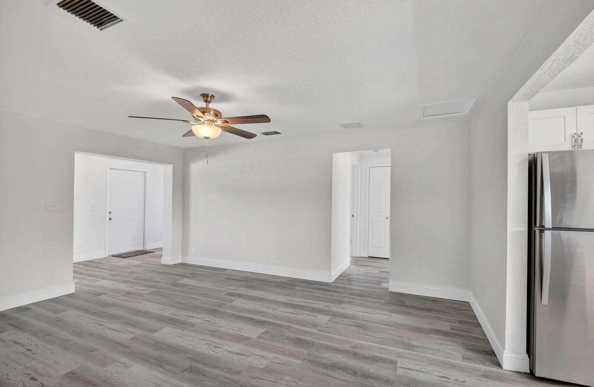 1373 W 30th Street