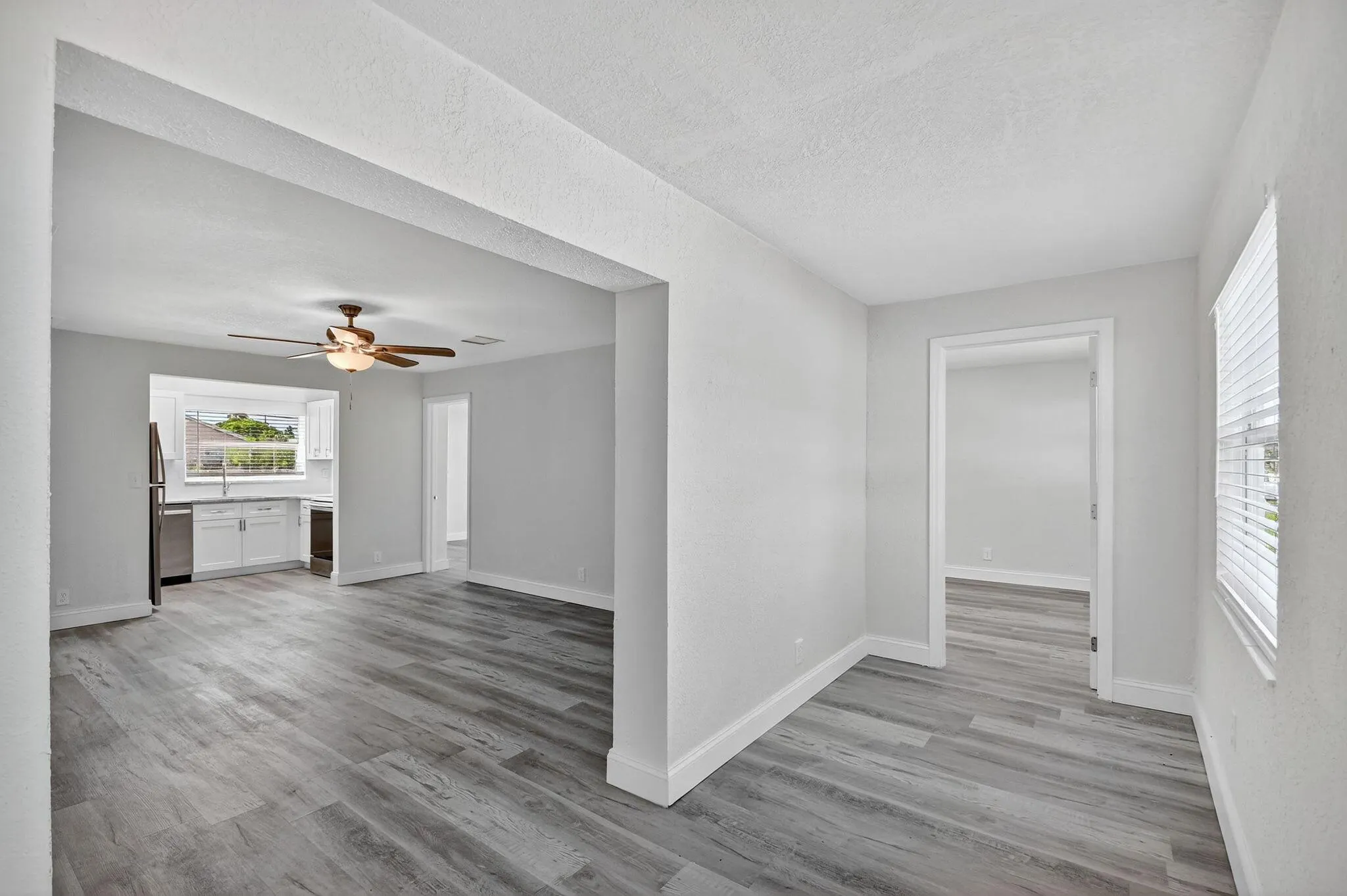 1373 W 30th Street