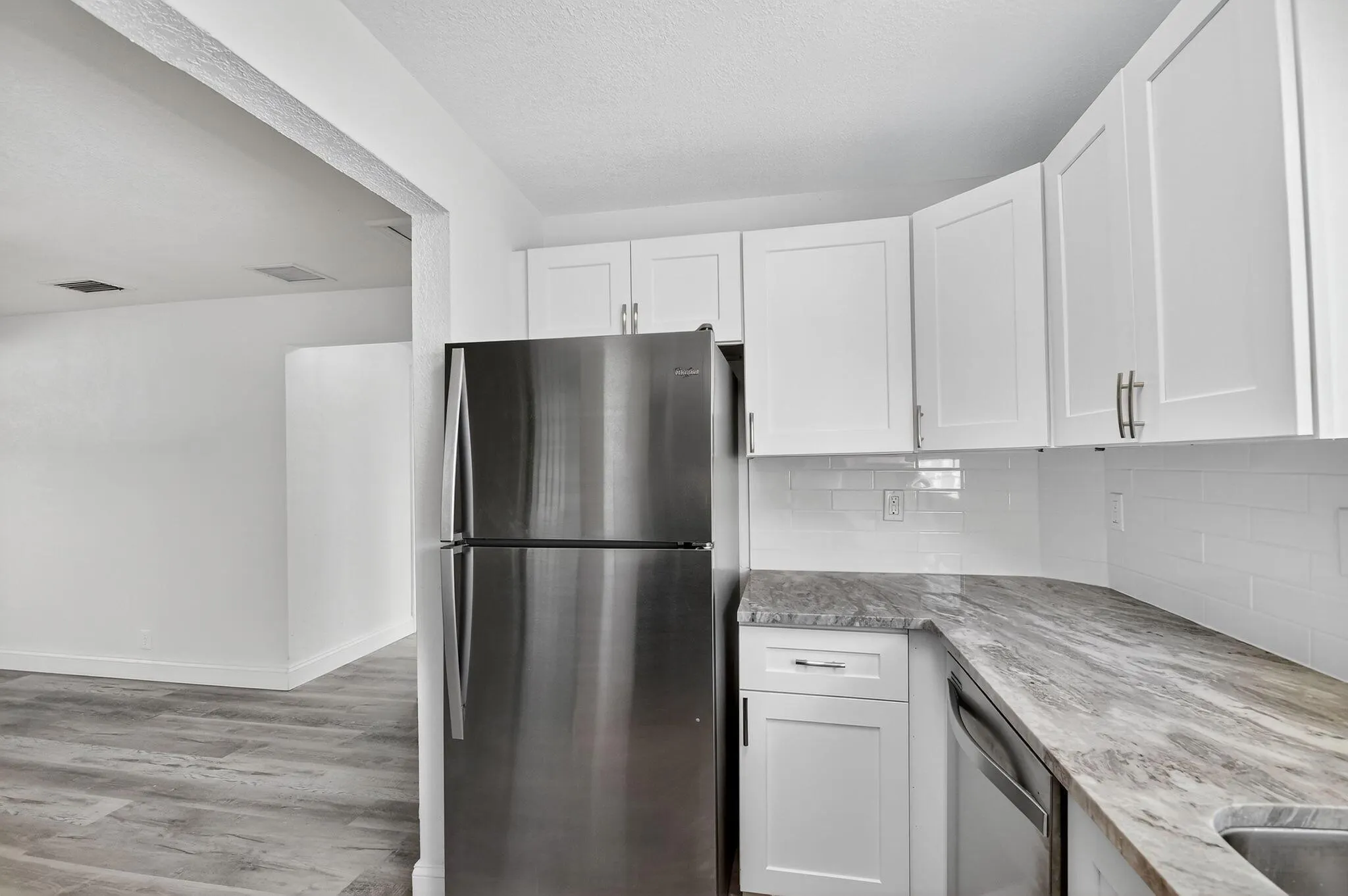 1373 W 30th Street