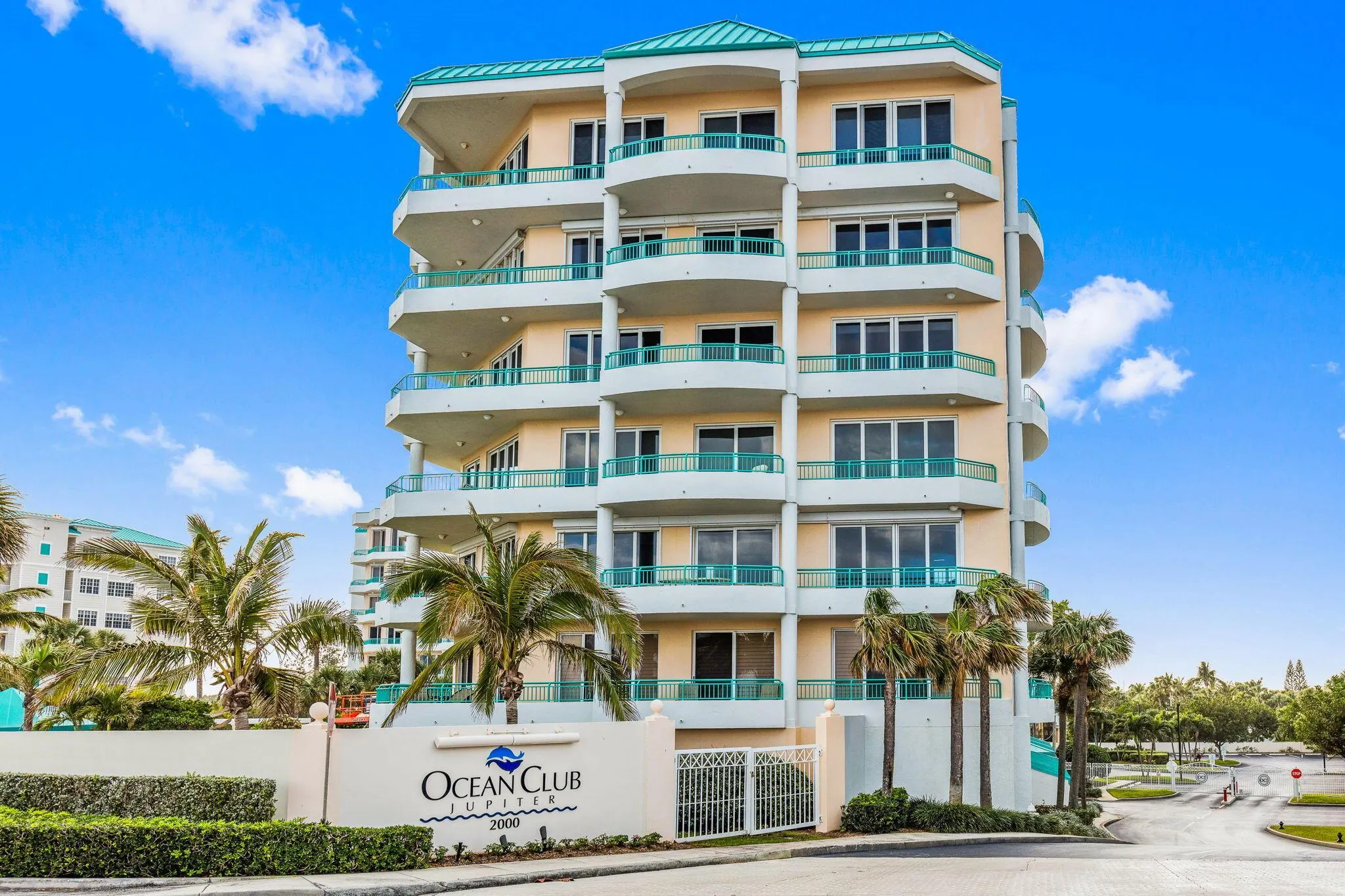 2000 S Highway A1a Highway, #N603