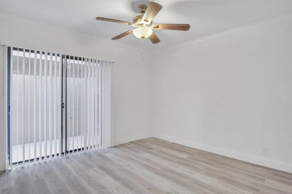 17388 Boca Club Boulevard, #201