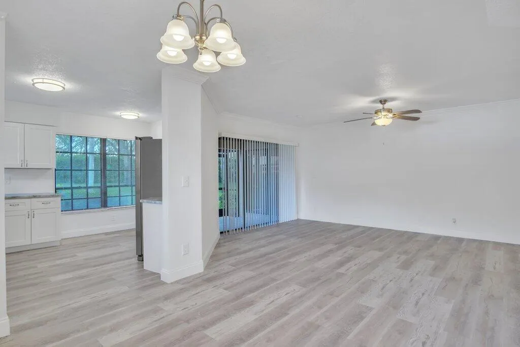 17388 Boca Club Boulevard, #201