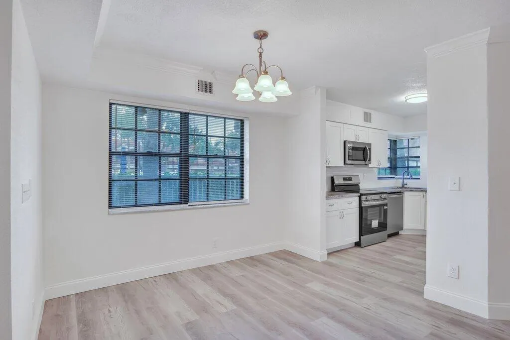 17388 Boca Club Boulevard, #201