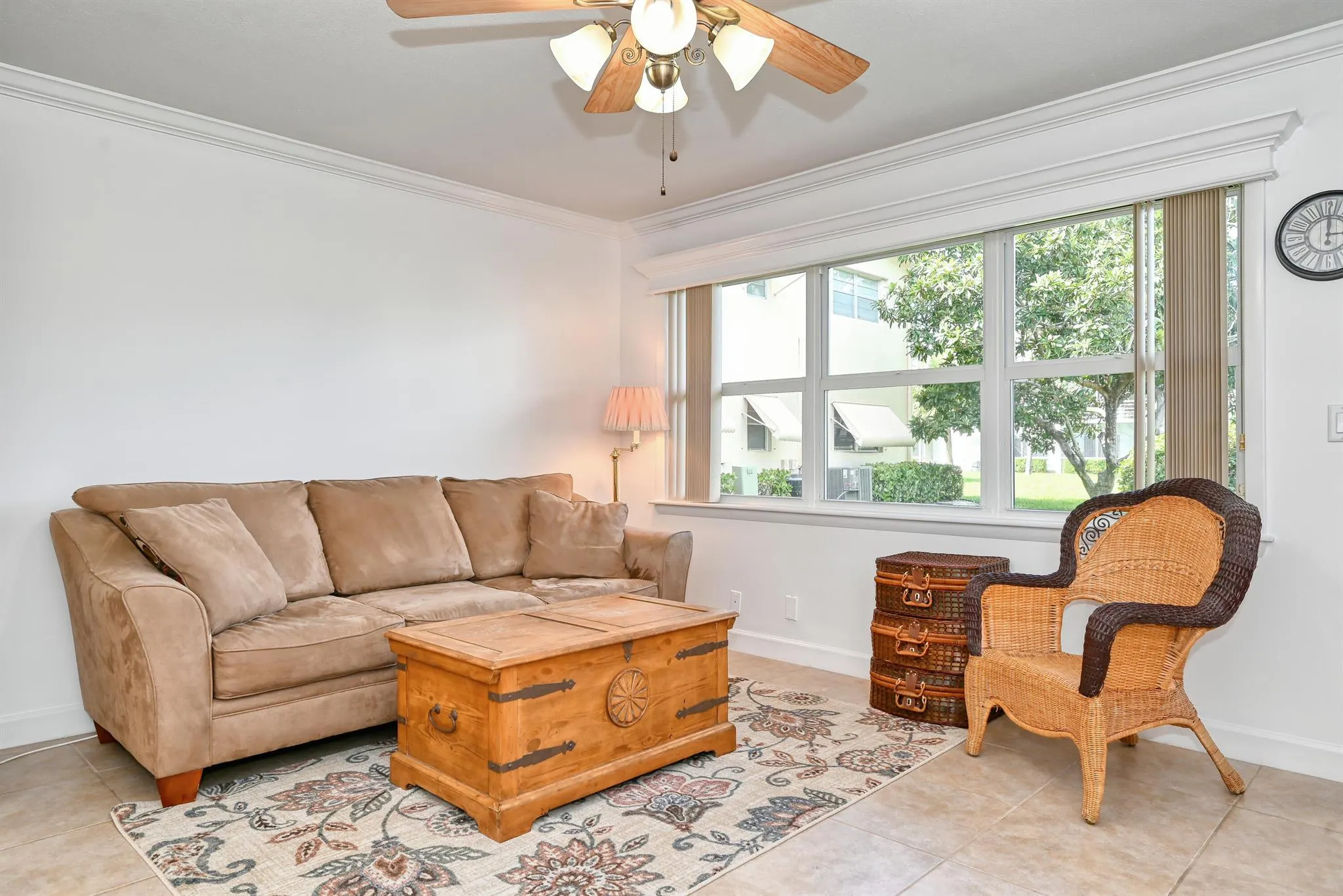 102 Coventry E, #102