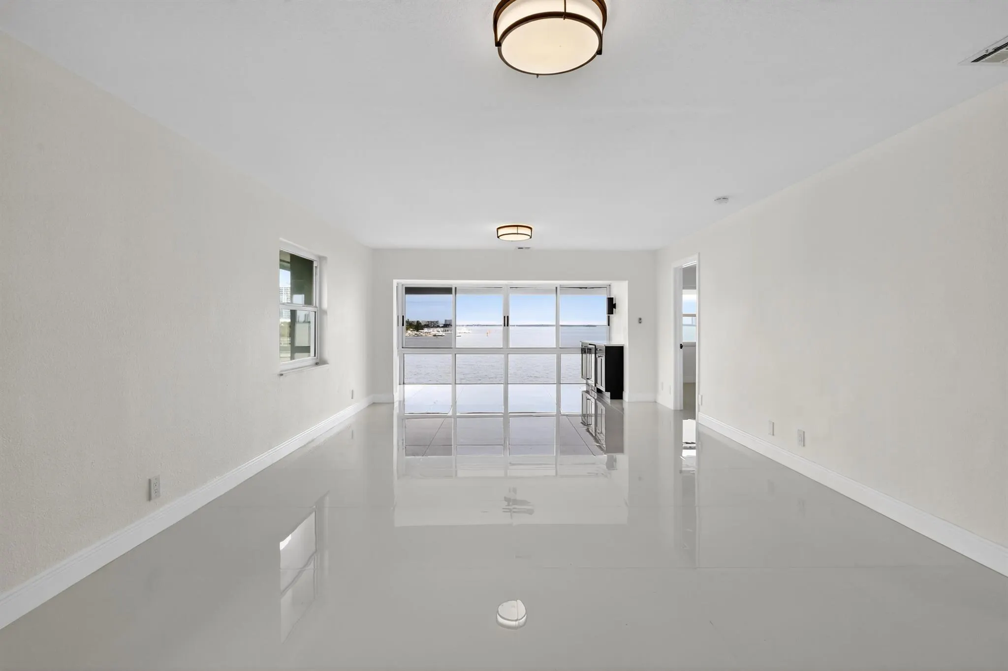 400 Wilma Circle, #301