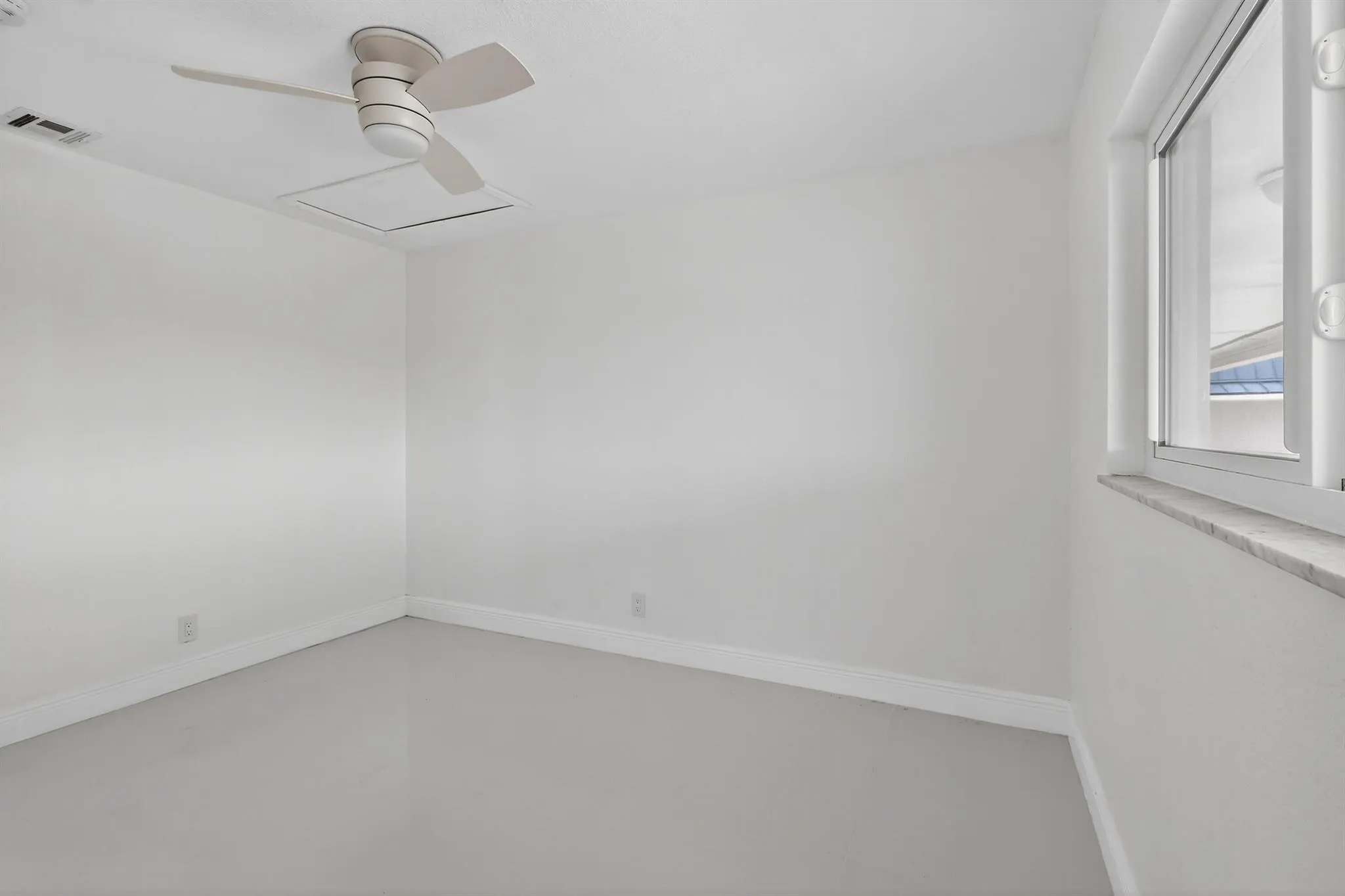 400 Wilma Circle, #301