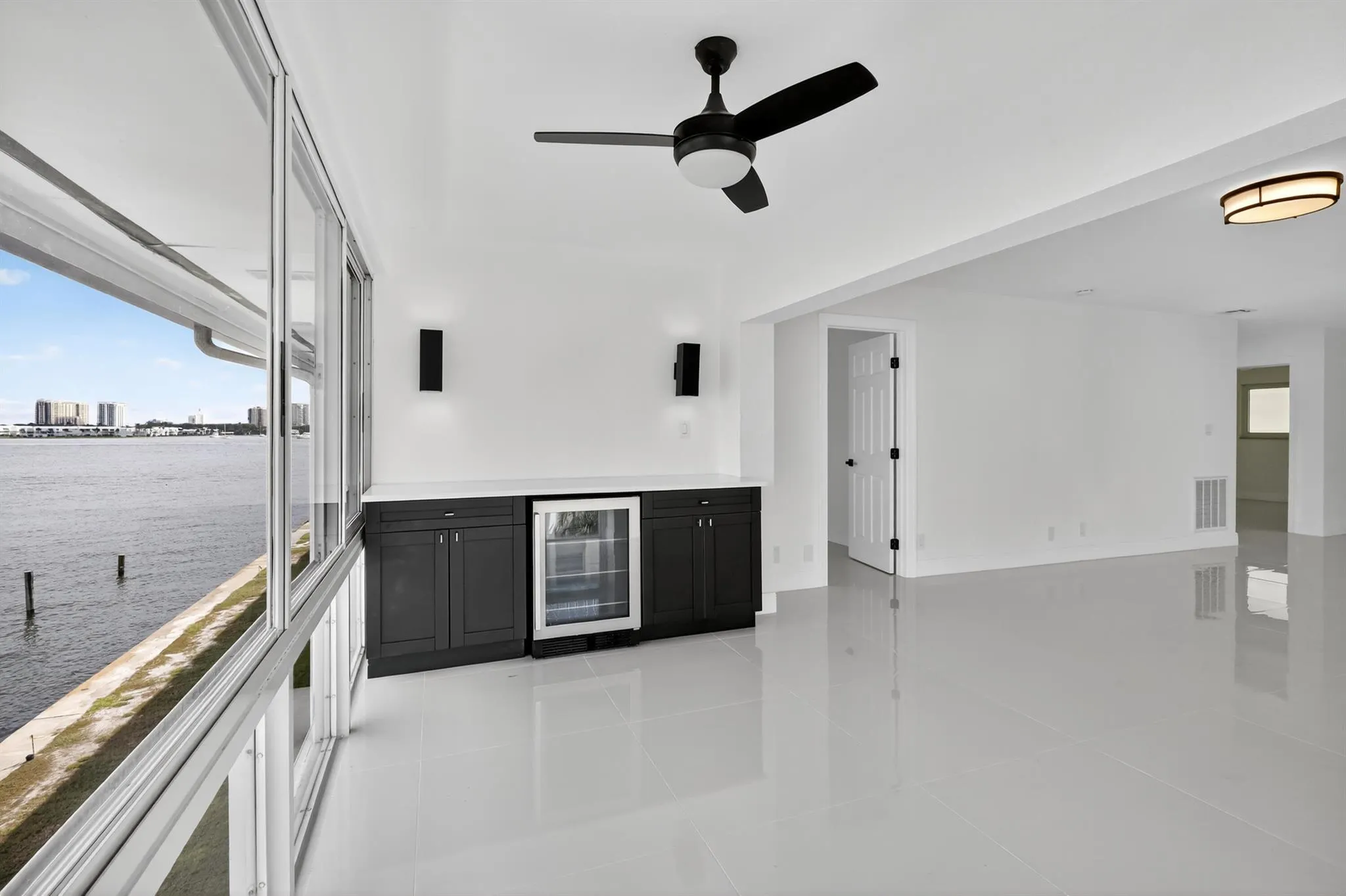 400 Wilma Circle, #301
