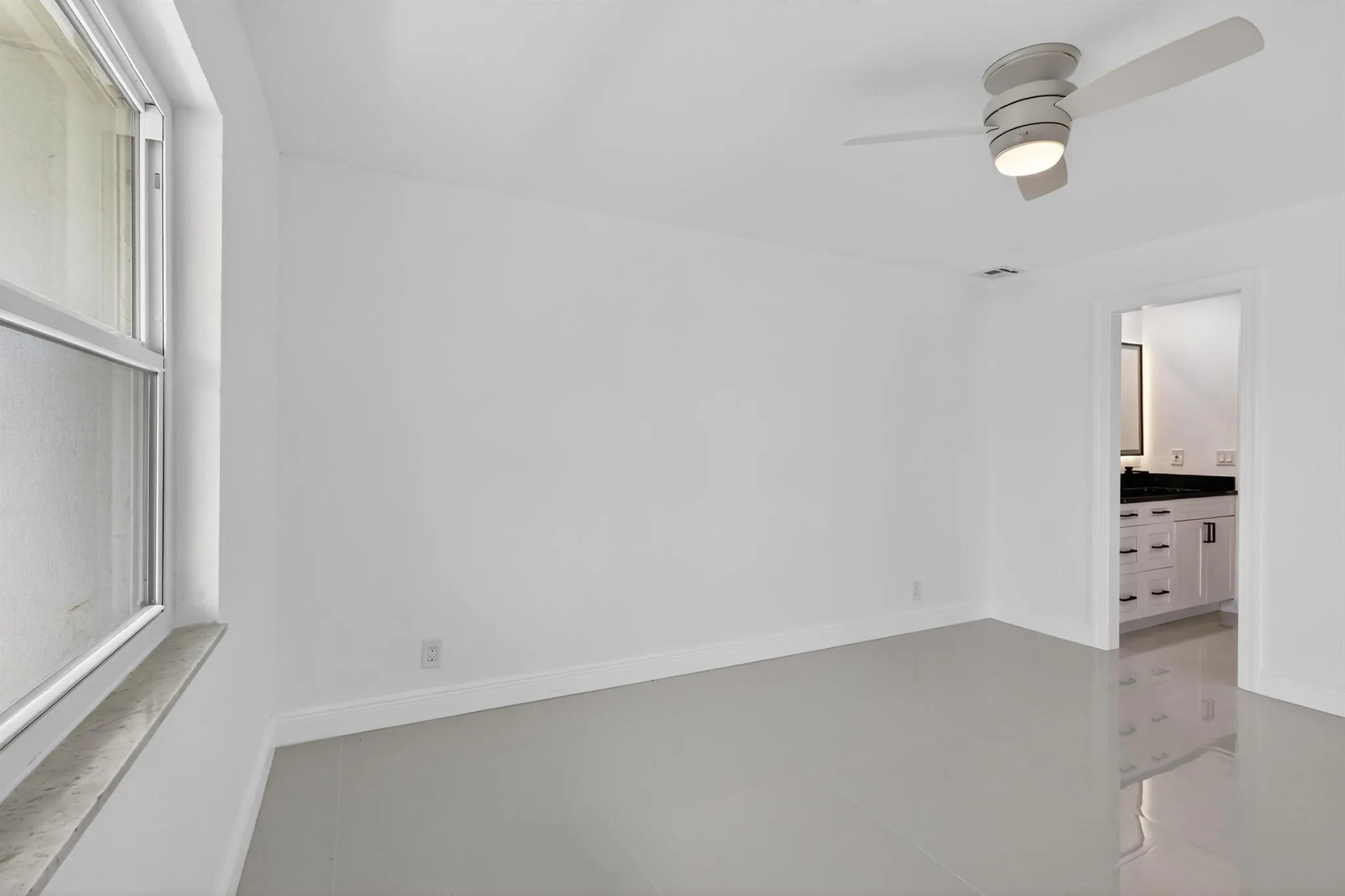 400 Wilma Circle, #301