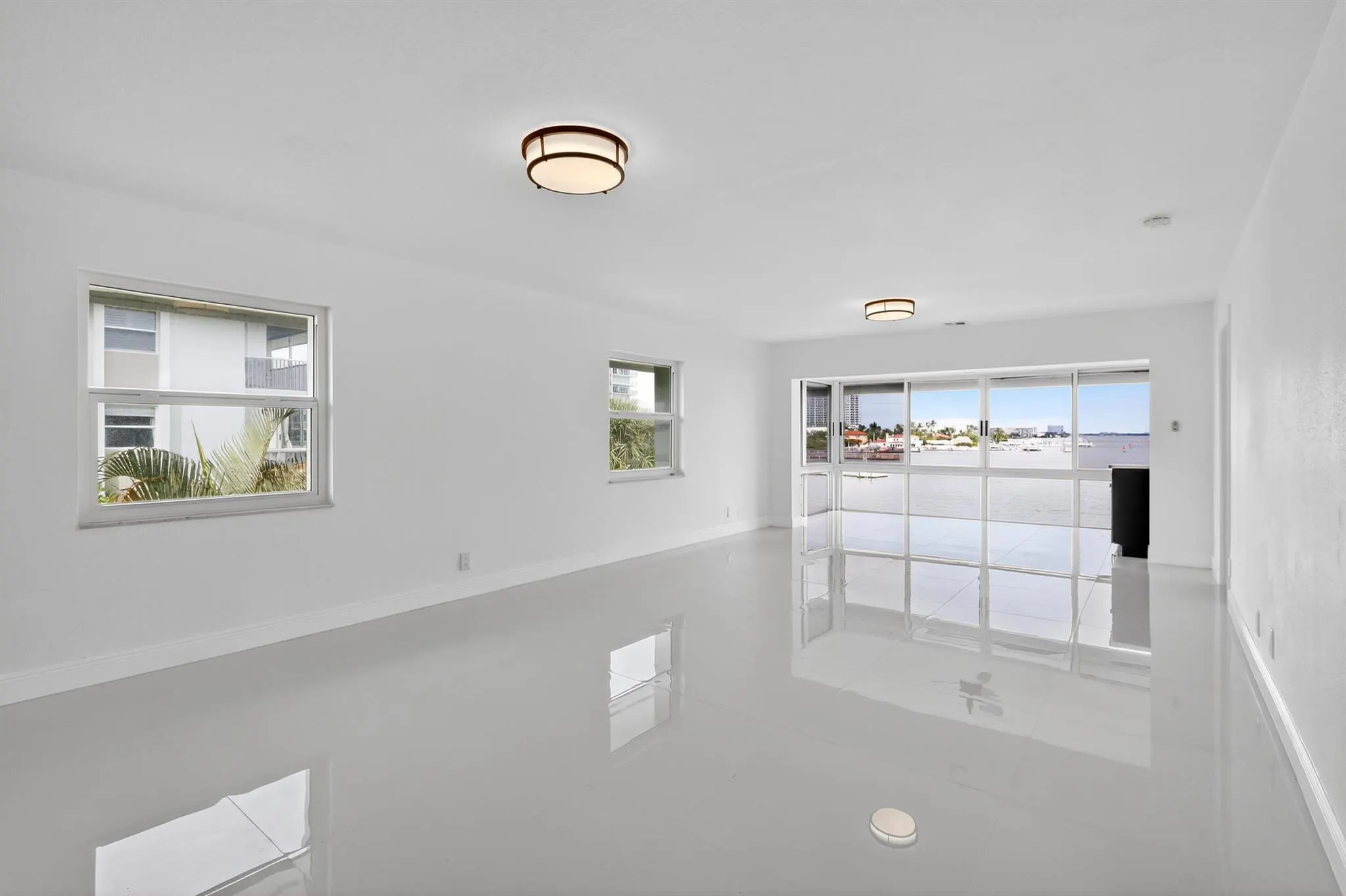 400 Wilma Circle, #301