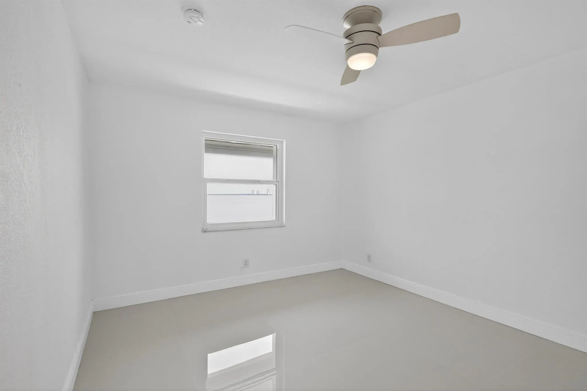 400 Wilma Circle, #301