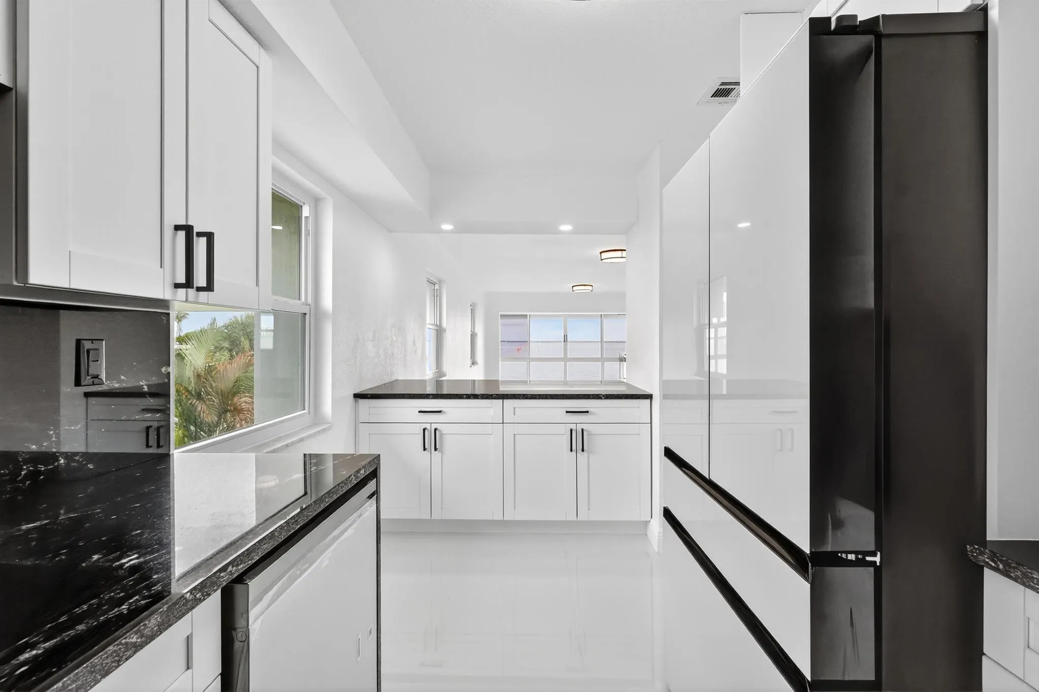 400 Wilma Circle, #301