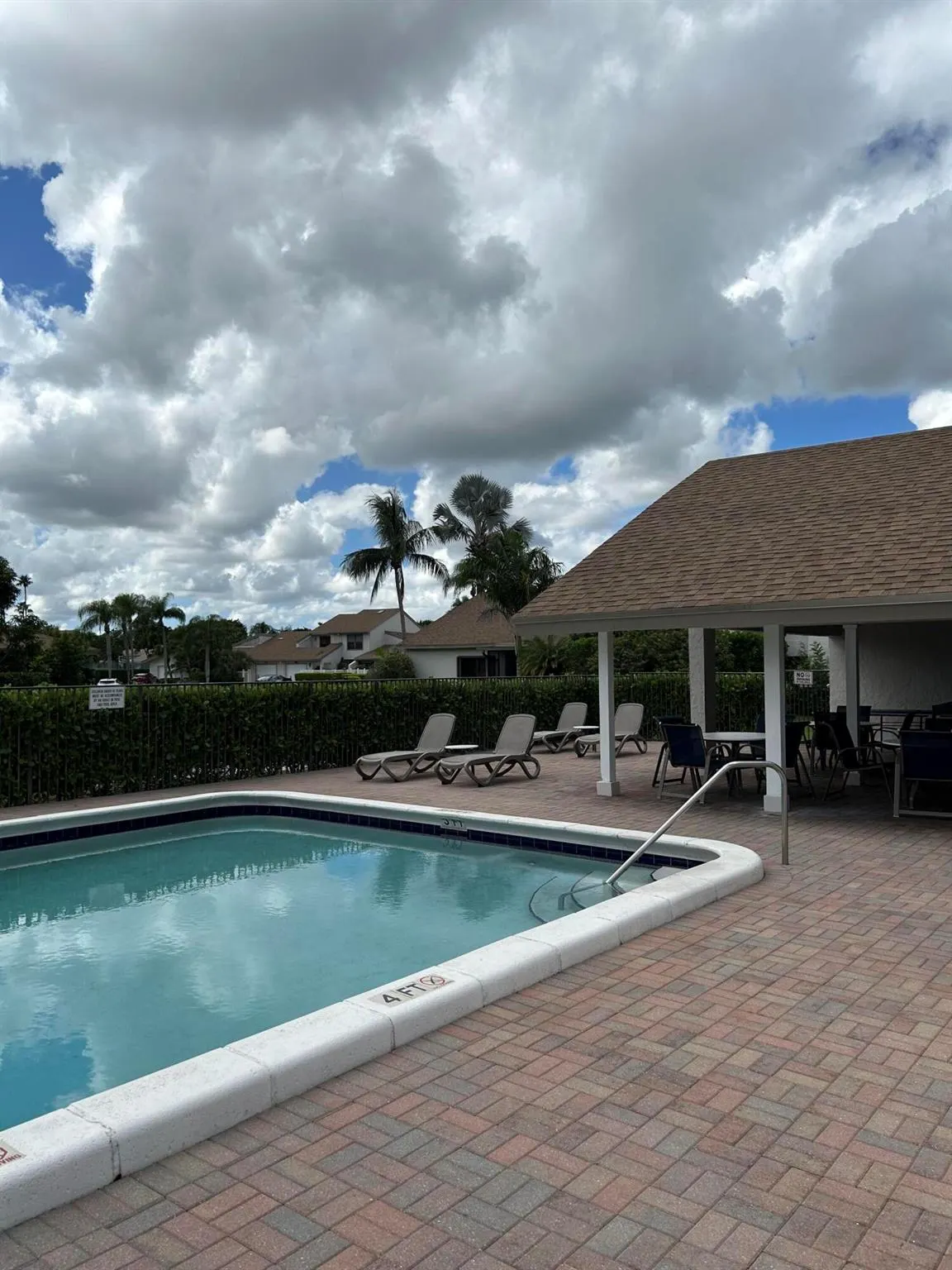 6668 Canary Palm Circle, #11
