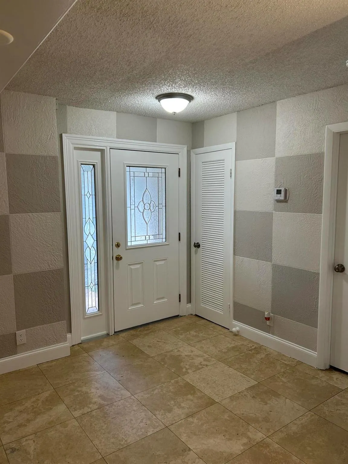 6668 Canary Palm Circle, #11