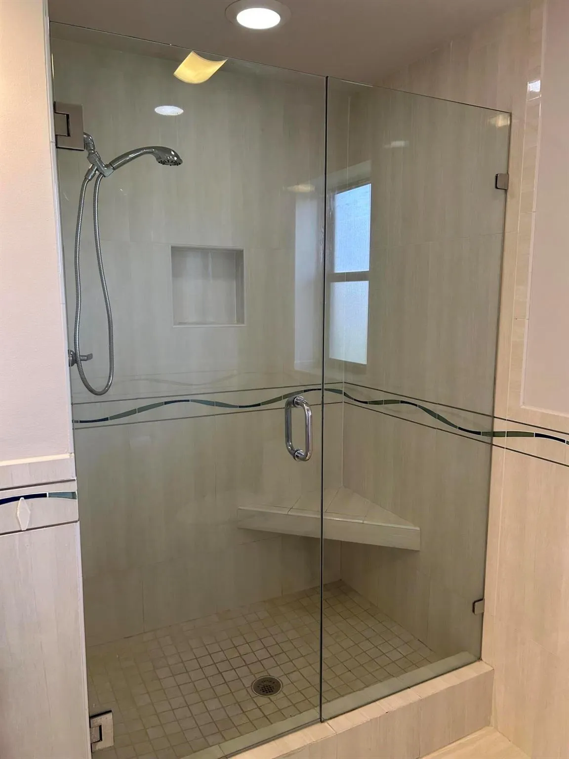 6668 Canary Palm Circle, #11