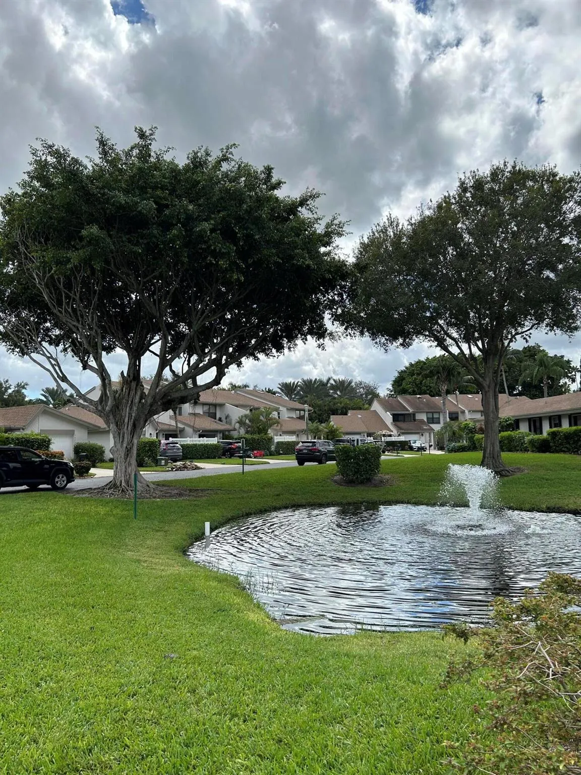 6668 Canary Palm Circle, #11