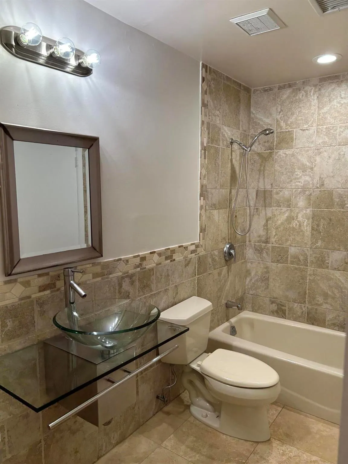 6668 Canary Palm Circle, #11