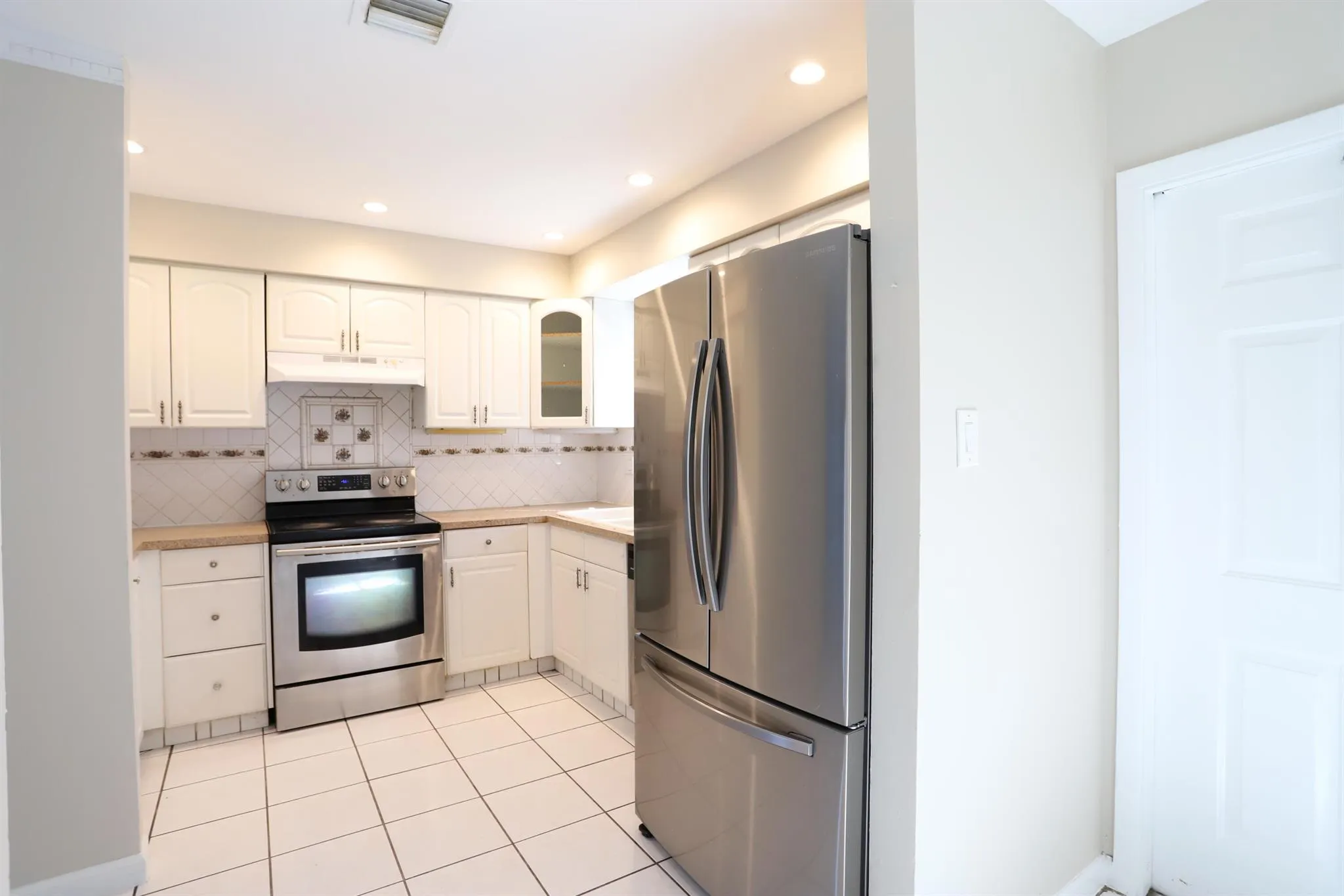 101 Shoreview Drive