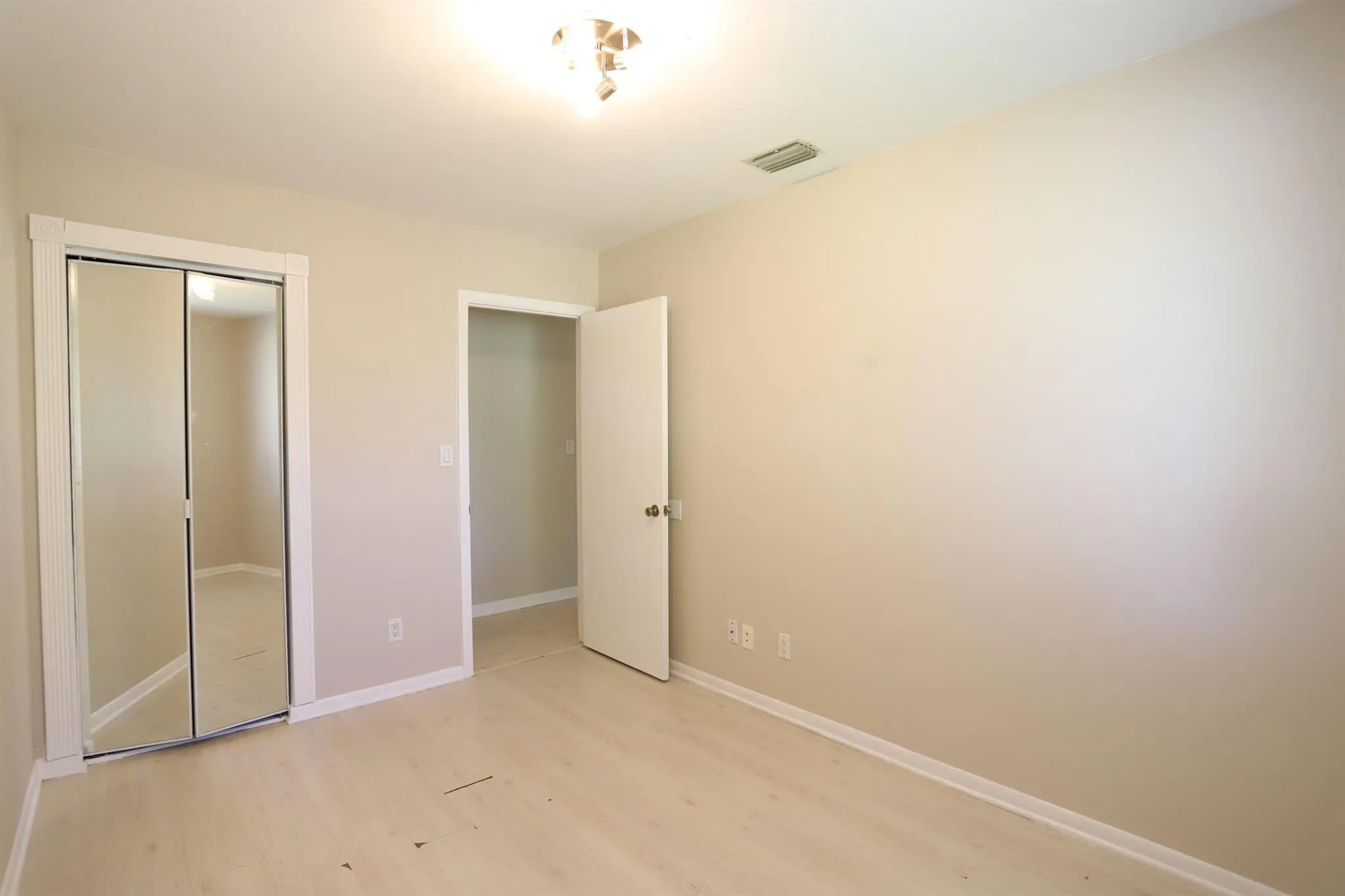 101 Shoreview Drive