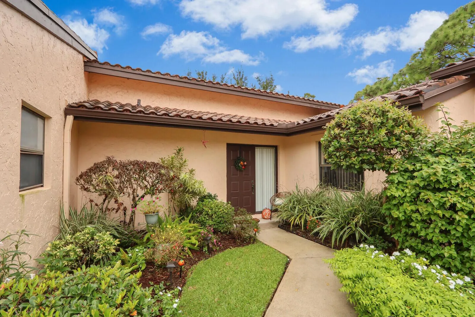 3665 SW Quail Meadow Trail, #E