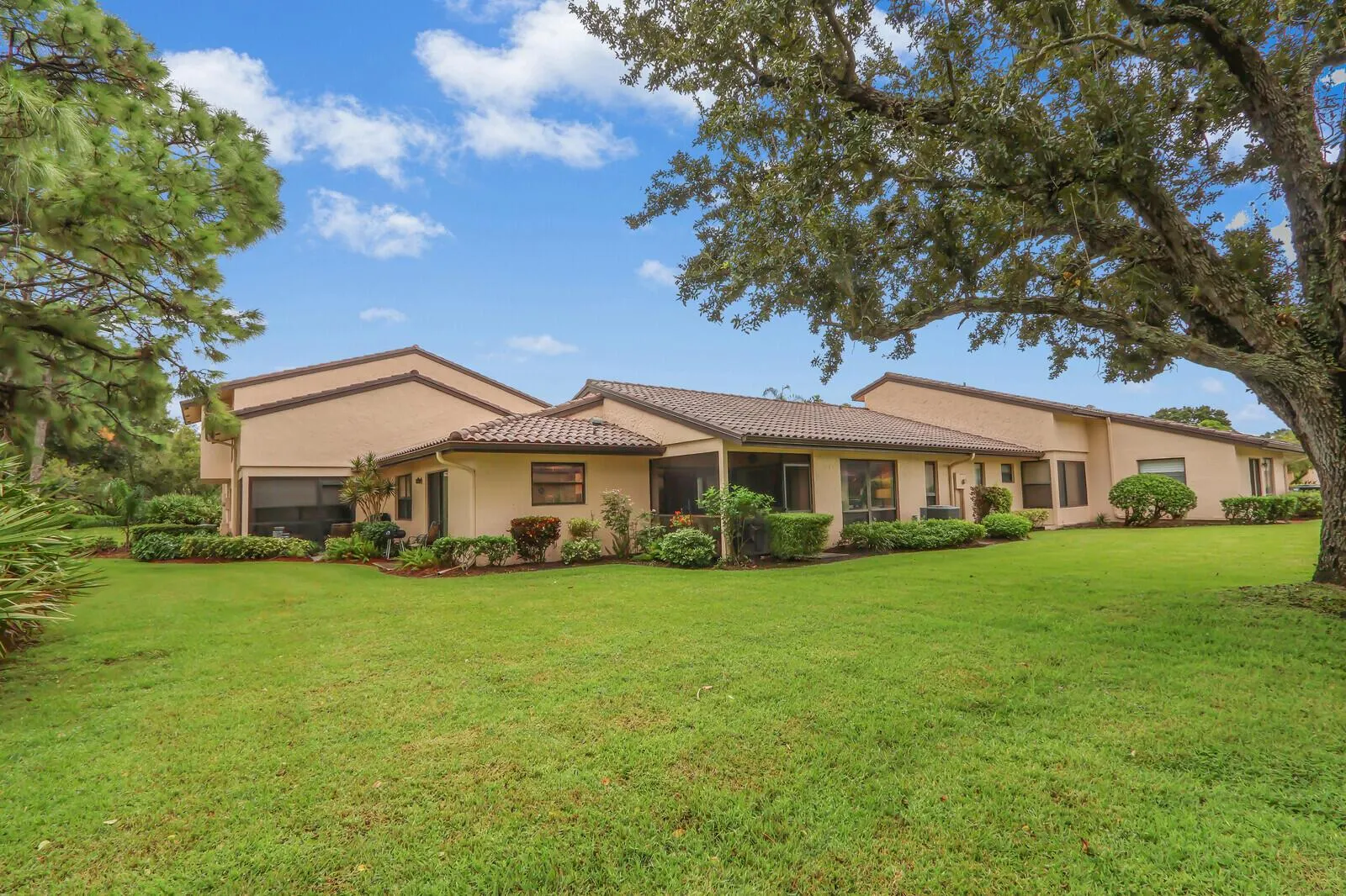 3665 SW Quail Meadow Trail, #E