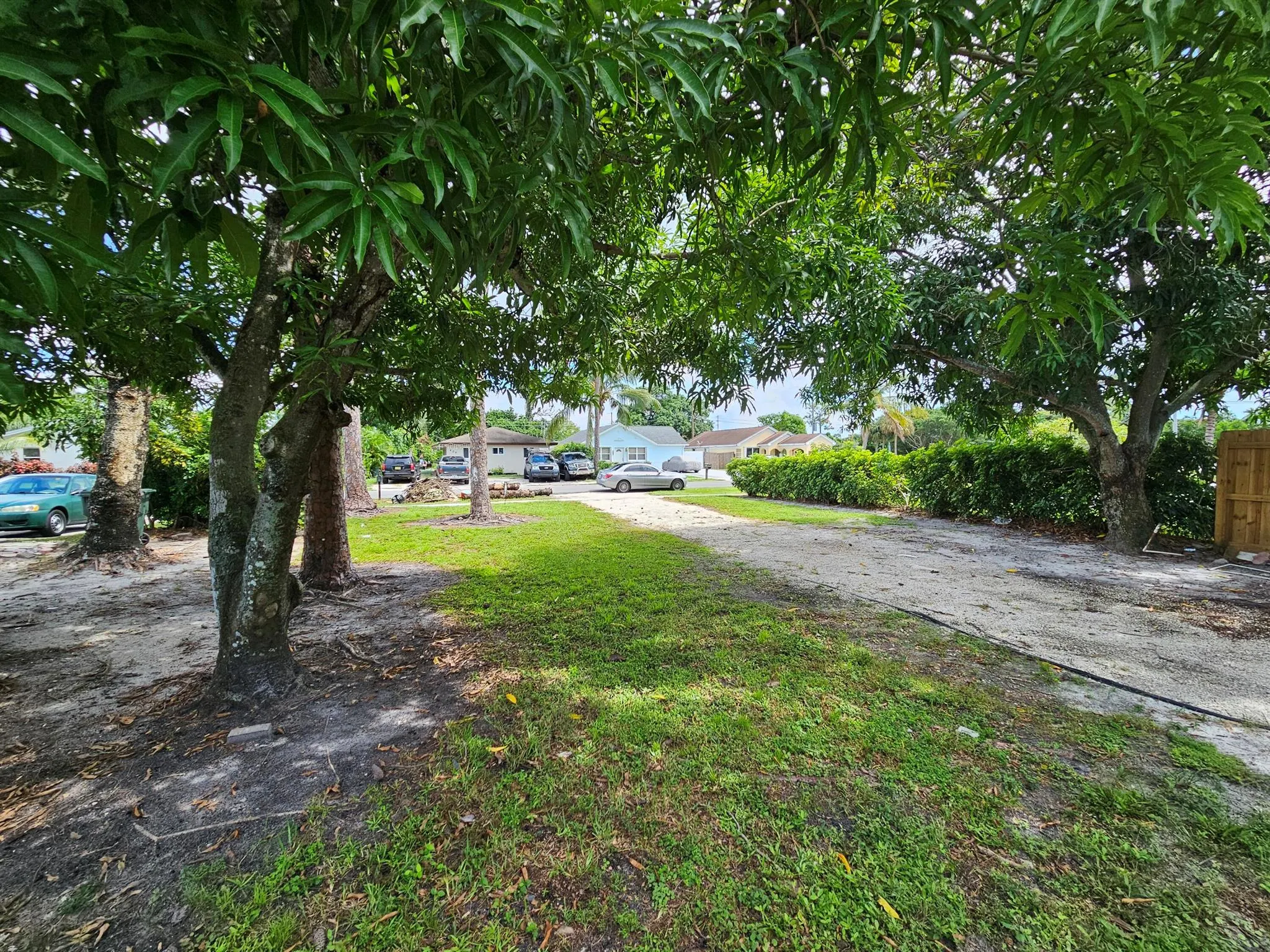 409 Perry Avenue