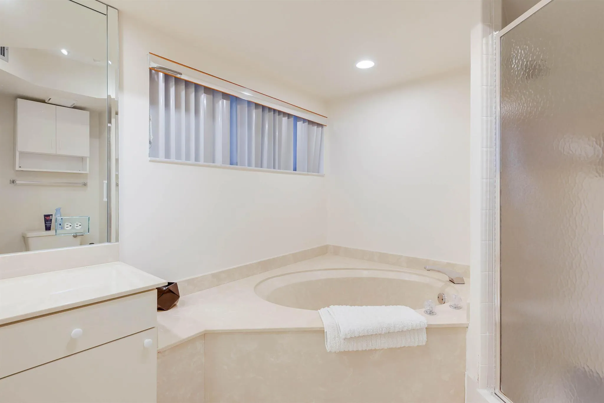 5279 Fountains Drive S, #305