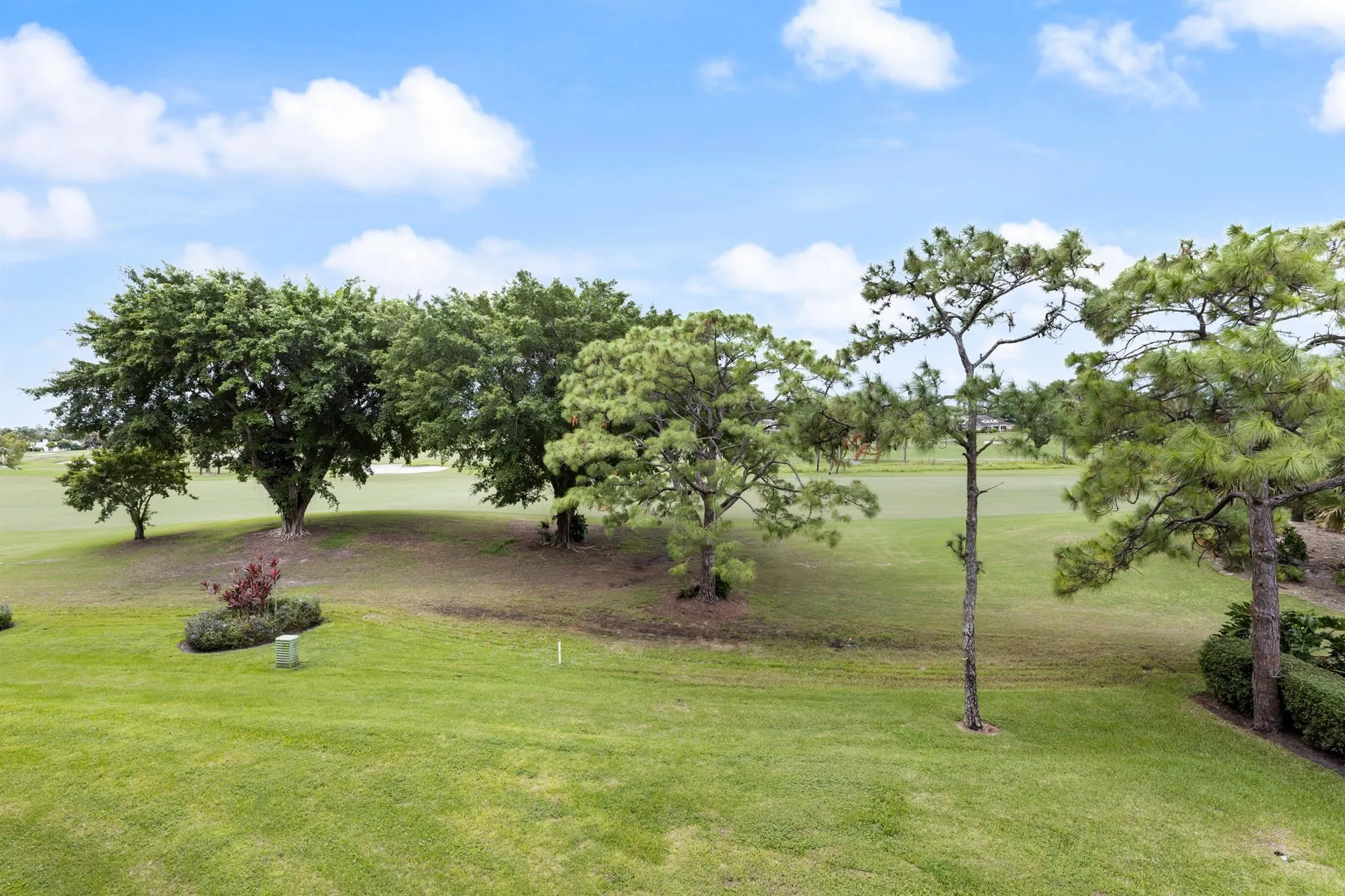 5279 Fountains Drive S, #305